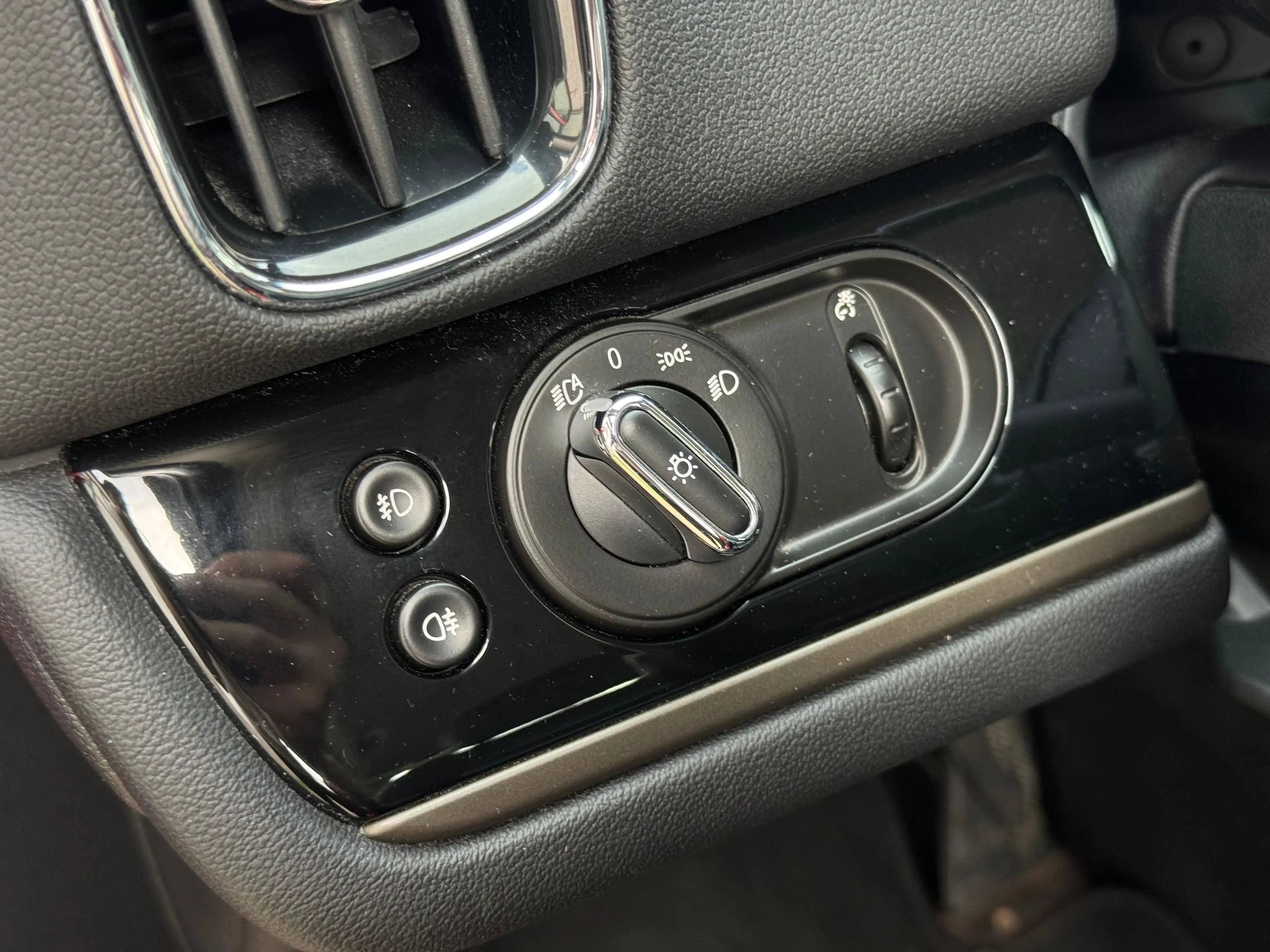 MINI Cooper D Coupe 2.0d SENSOR/BT/BOITE-AUTO/CUIR/GPS/CRUISE — photo 12