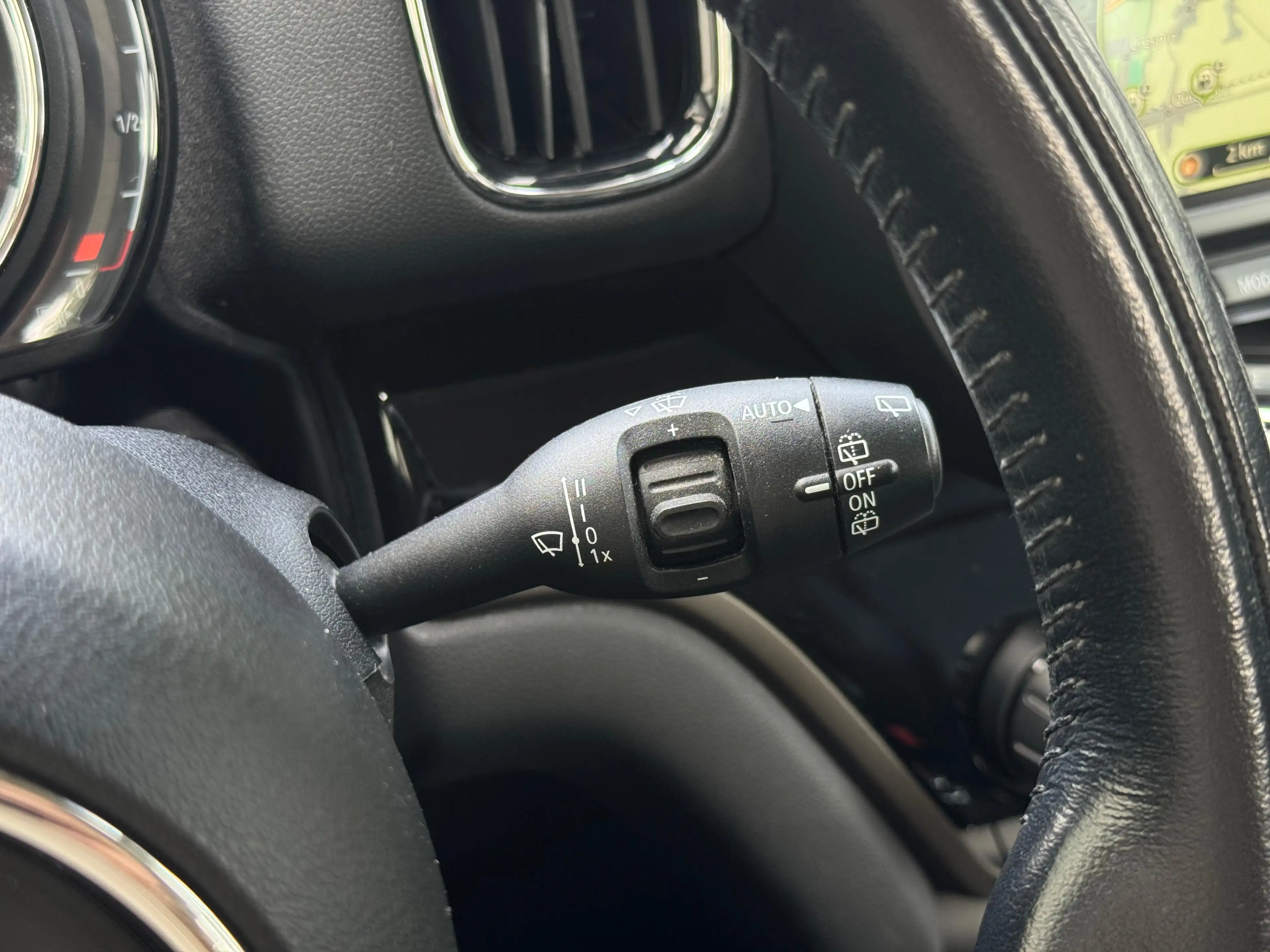 MINI Cooper D Coupe 2.0d SENSOR/BT/BOITE-AUTO/CUIR/GPS/CRUISE — photo 10