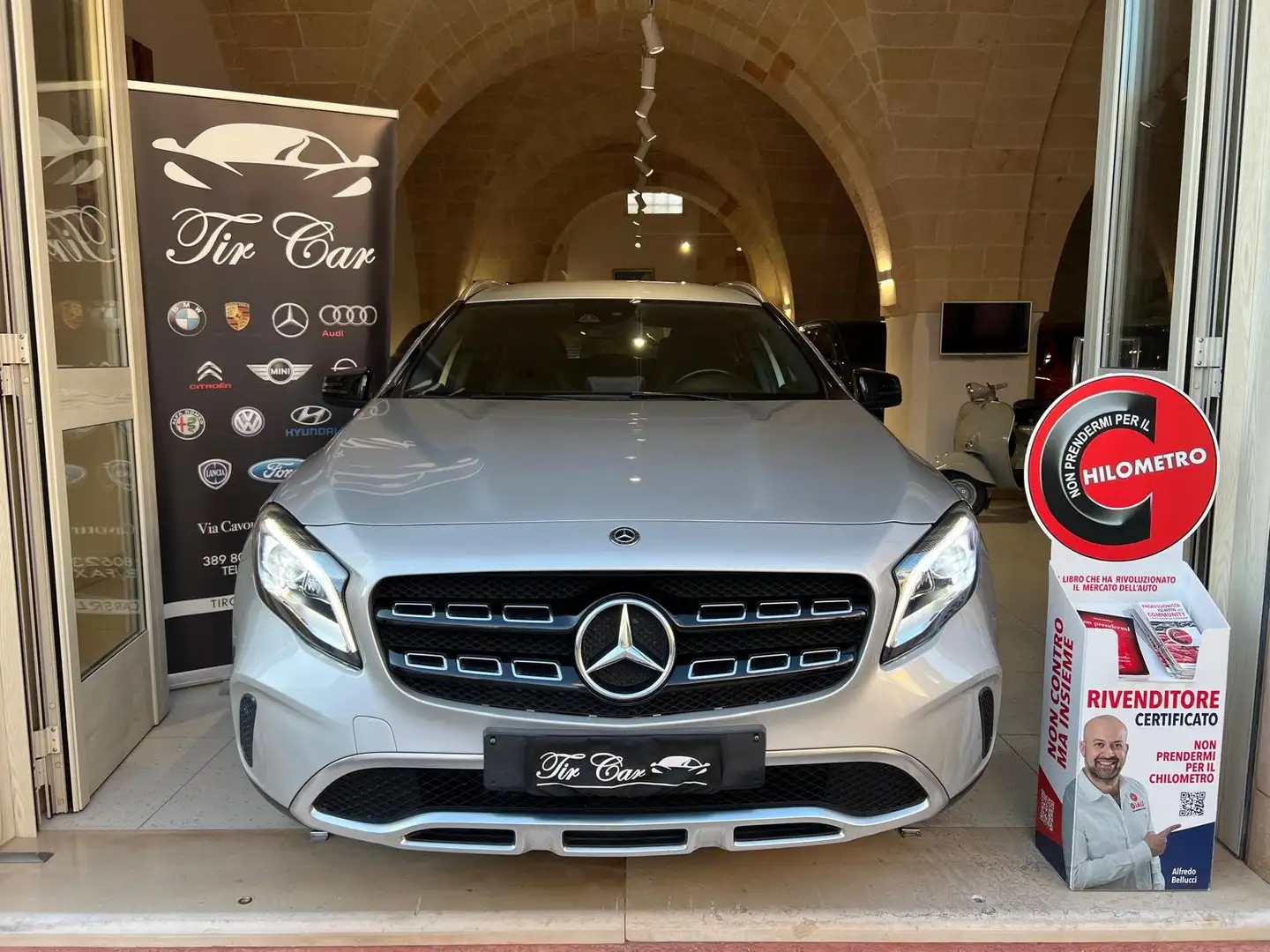 Mercedes-Benz GLA 200 GLA-X156 2017 d Premium Argento - 2