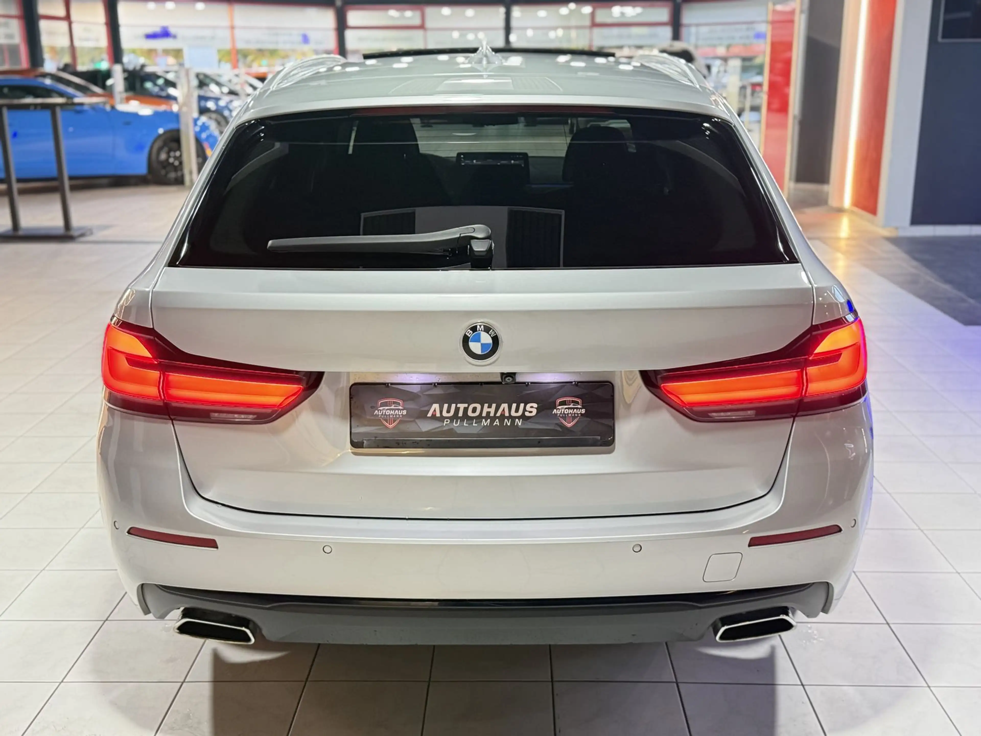 BMW 540 540i*xDrive*PANO*MASSAGE*LED — photo 3