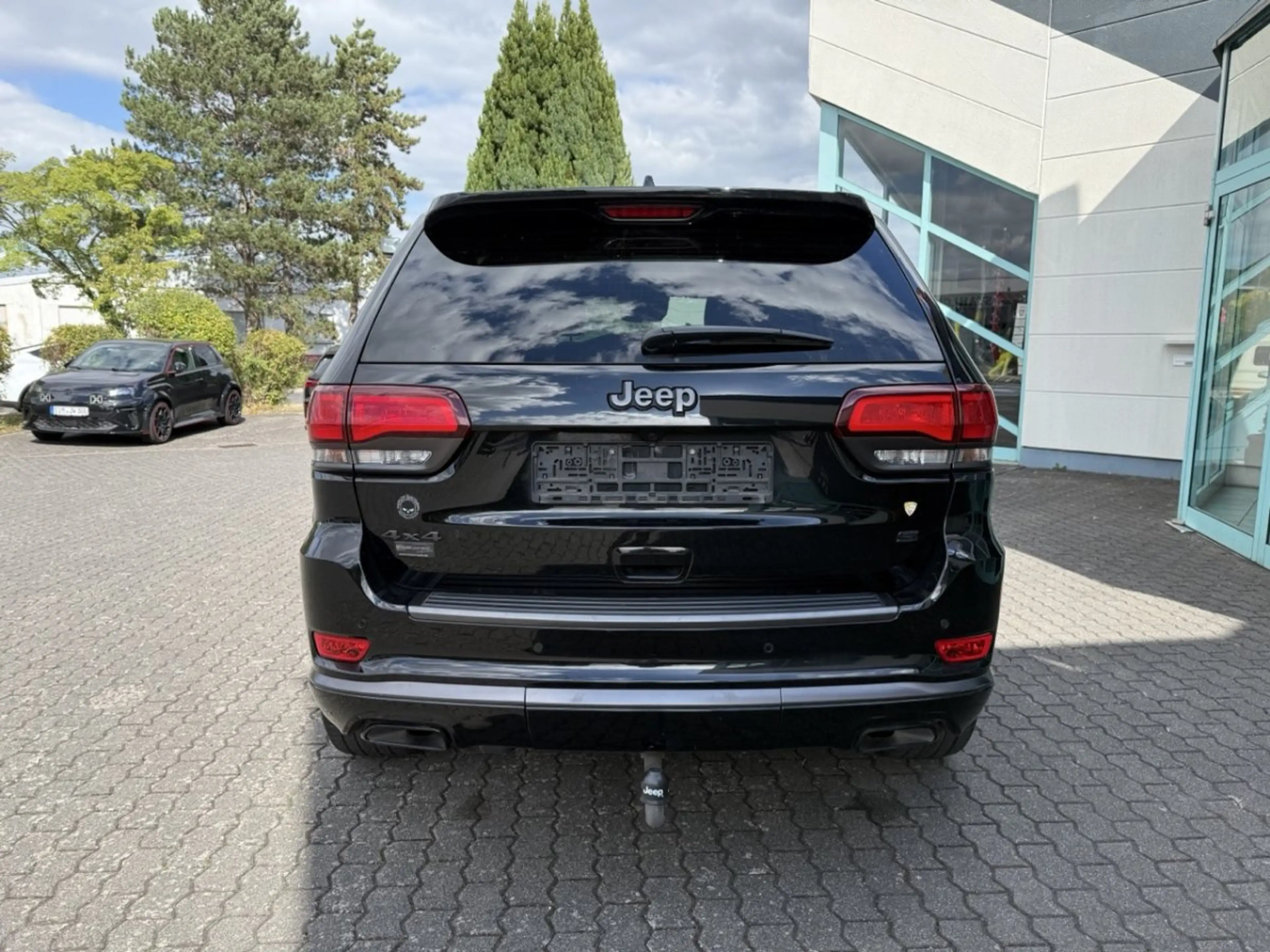 Jeep Grand Cherokee S 4x4 — photo 6