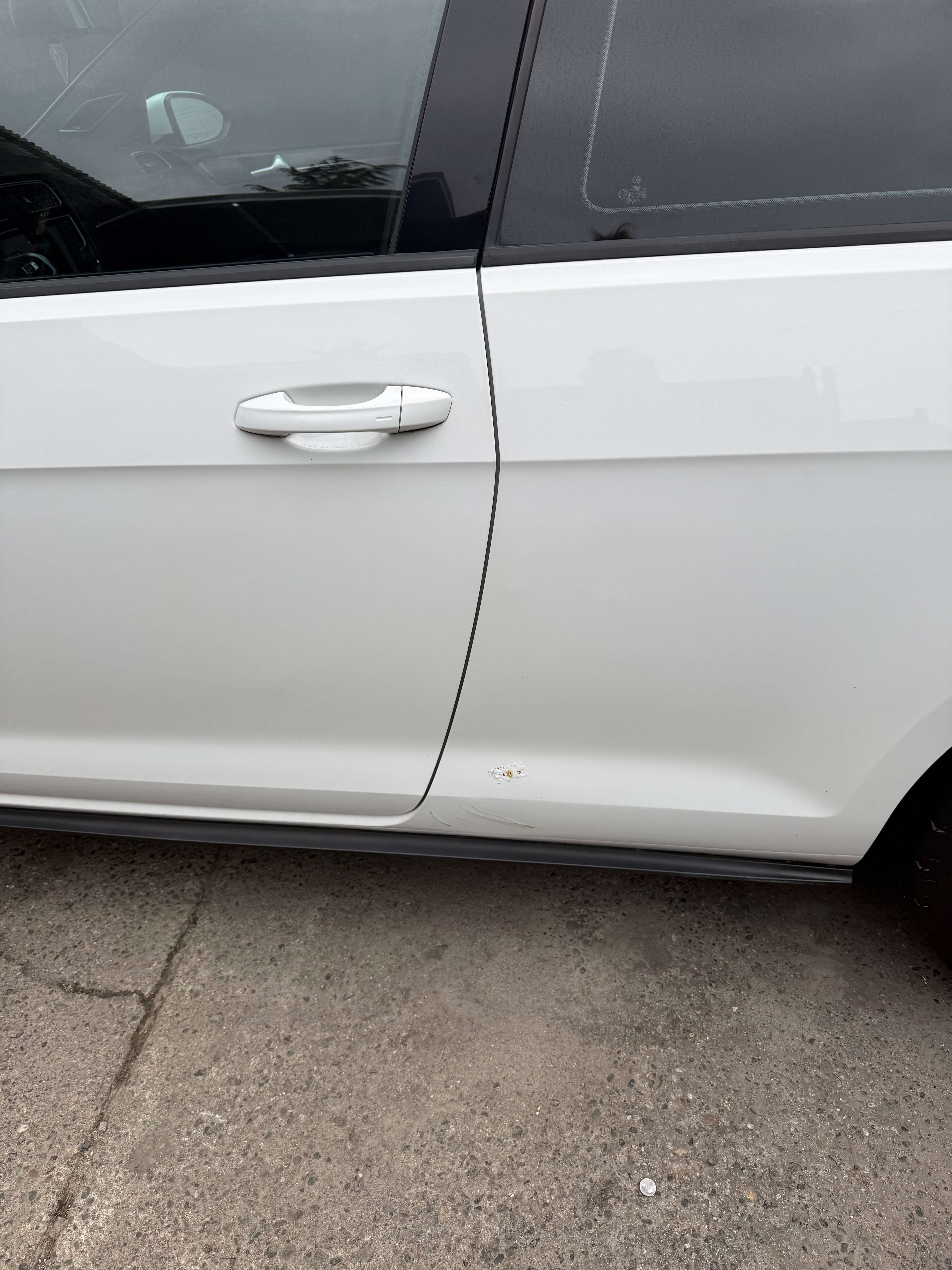 2016 Volkswagen Golf GTI Performance alt 4