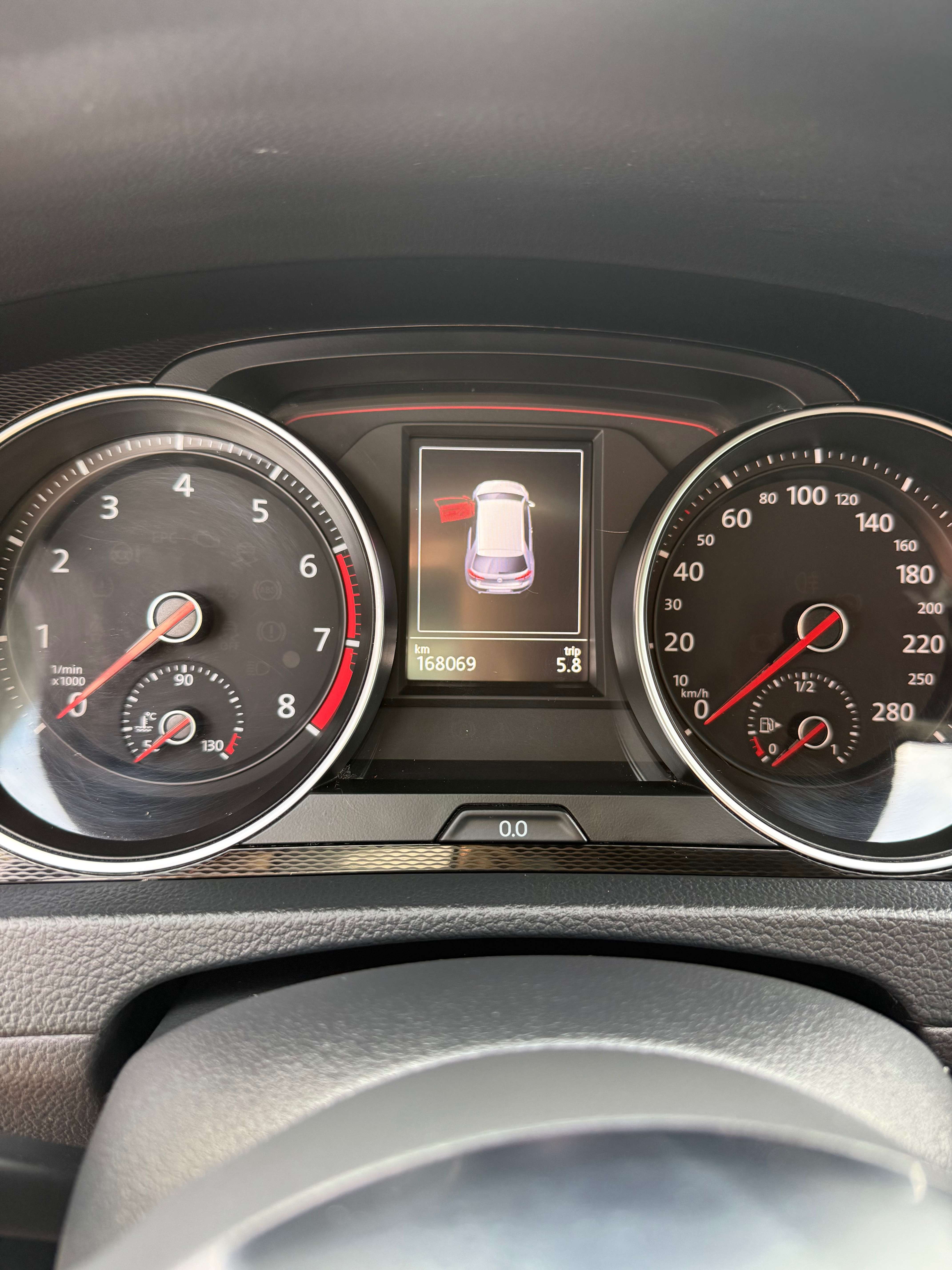 2016 Volkswagen Golf GTI Performance thumb 18