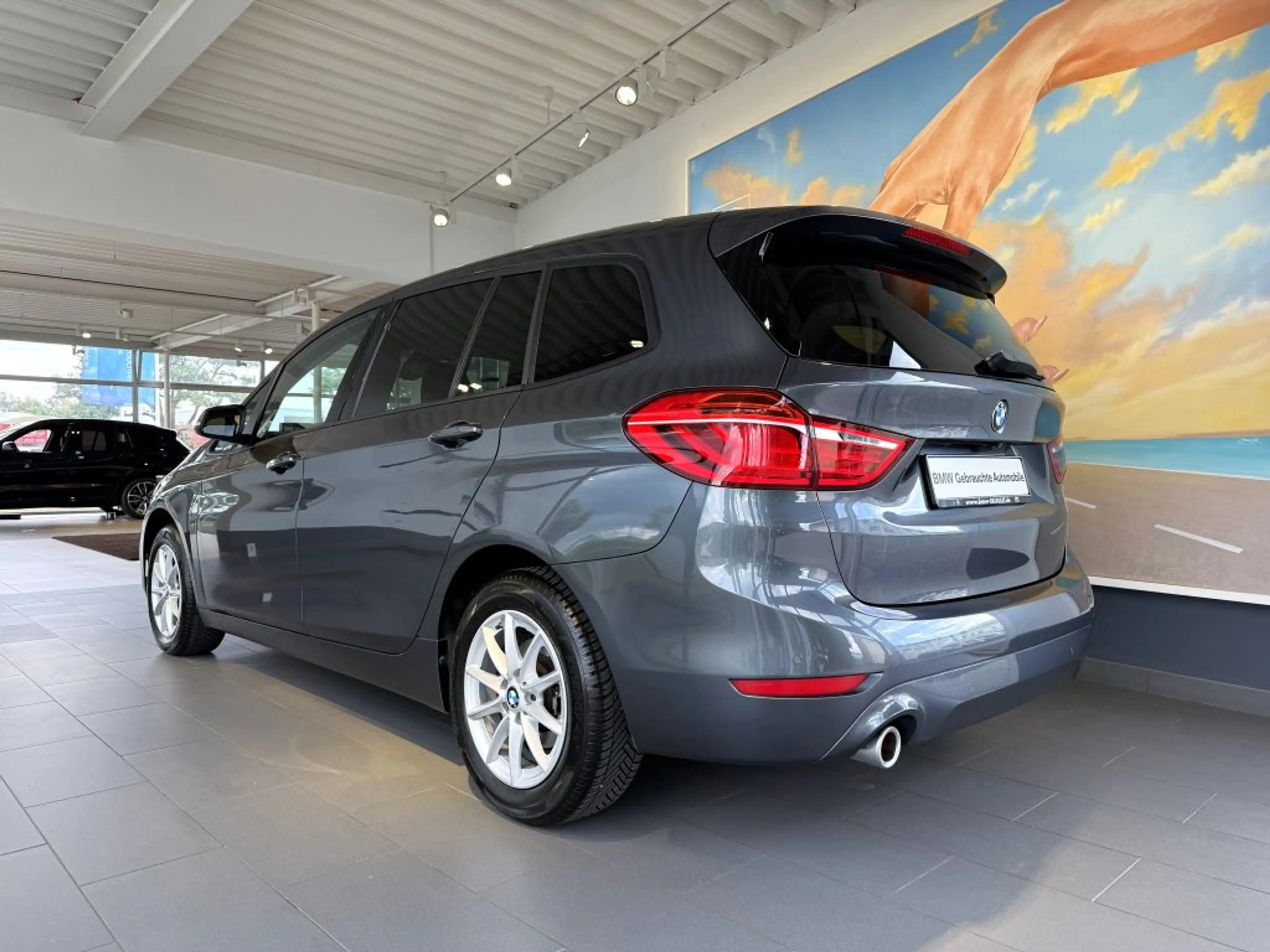 BMW 218 218i Gran Tourer Aut. LED+NAV+SPUR+KAM+TEMP+HIFI — photo 7