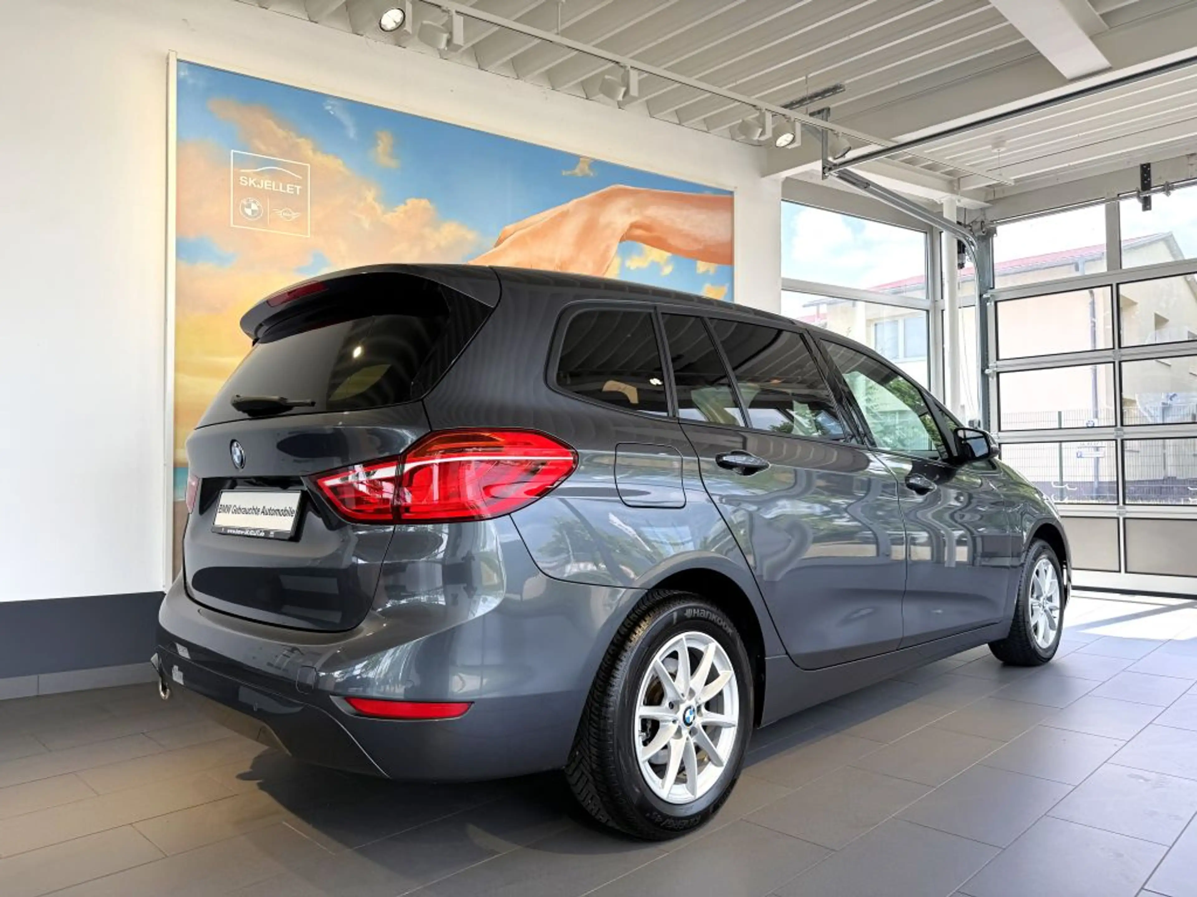 BMW 218 218i Gran Tourer Aut. LED+NAV+SPUR+KAM+TEMP+HIFI — photo 8