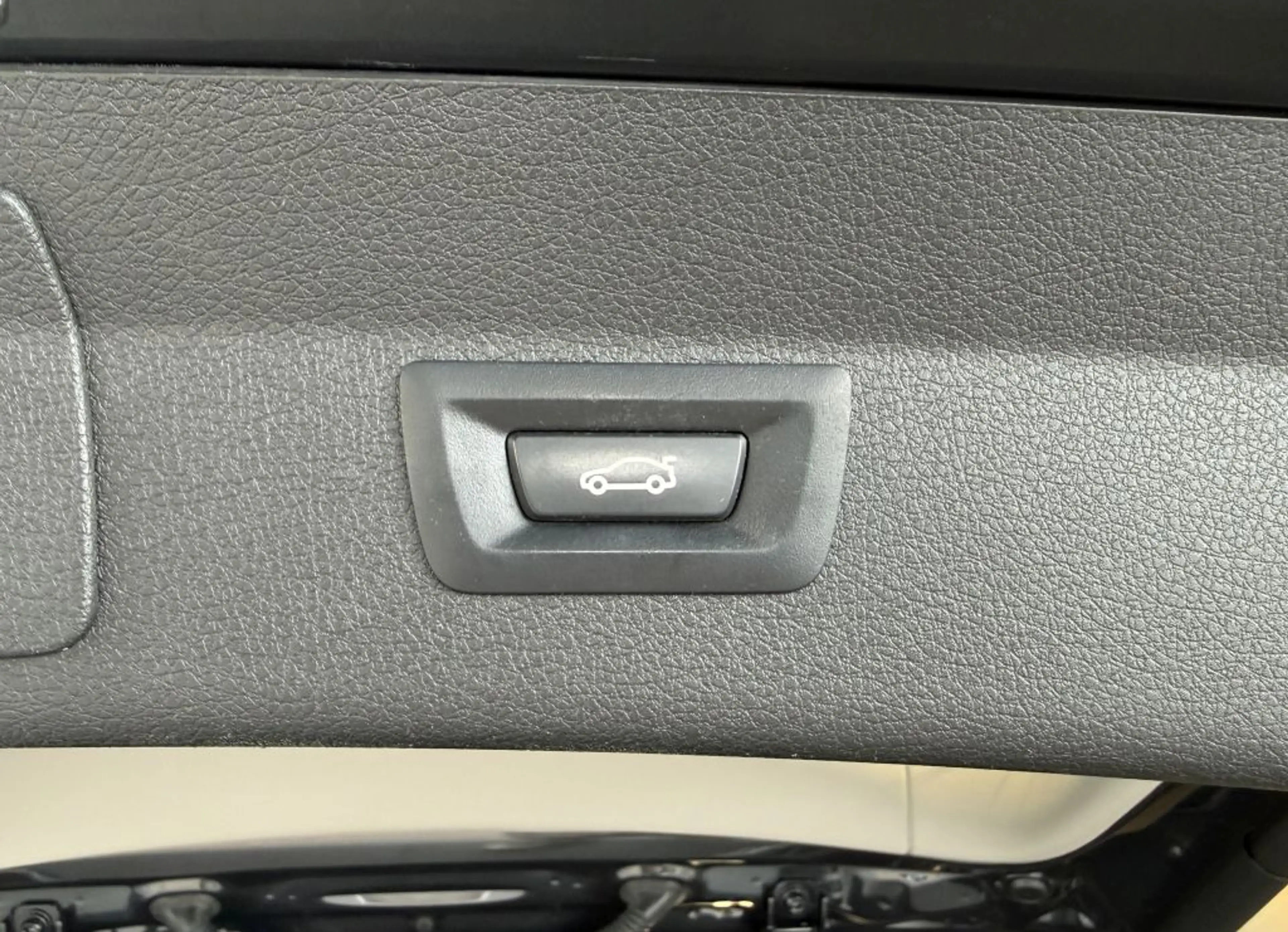 BMW 218 218i Gran Tourer Aut. LED+NAV+SPUR+KAM+TEMP+HIFI — photo 15
