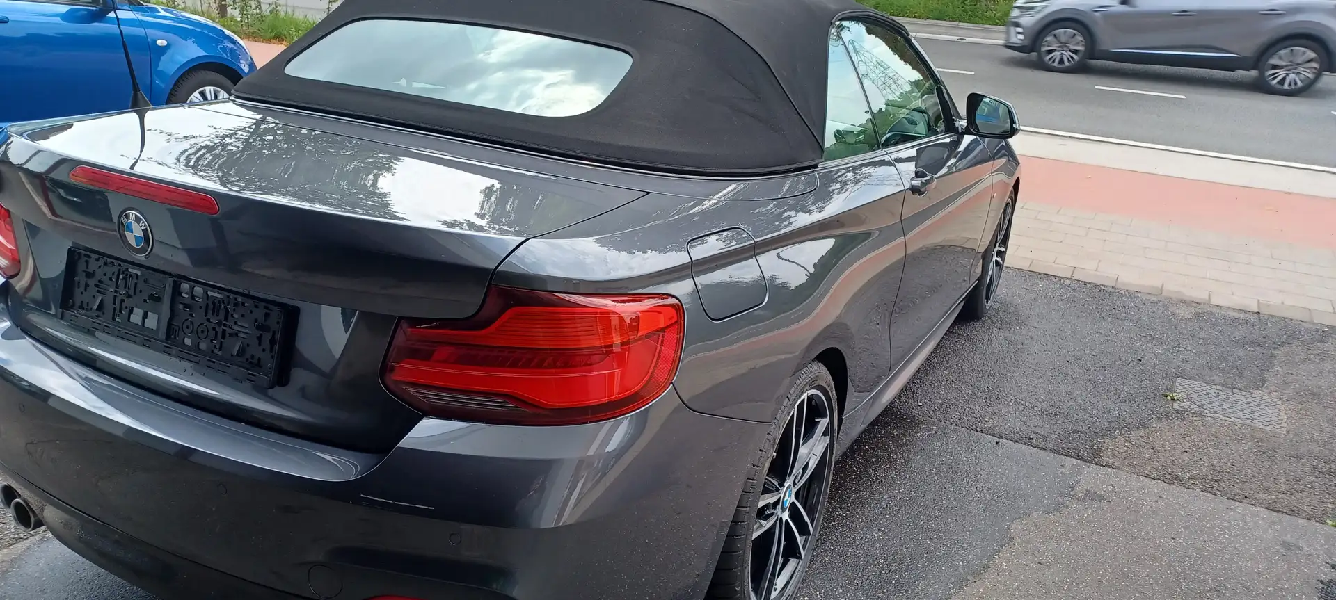 BMW 220 220i Cabrio Aut. M Sport - 2