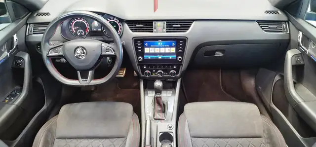 Skoda Octavia view 10
