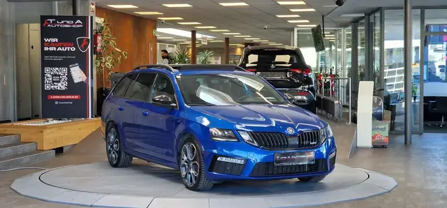 Skoda Octavia view 3