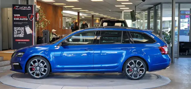 Skoda Octavia view 4