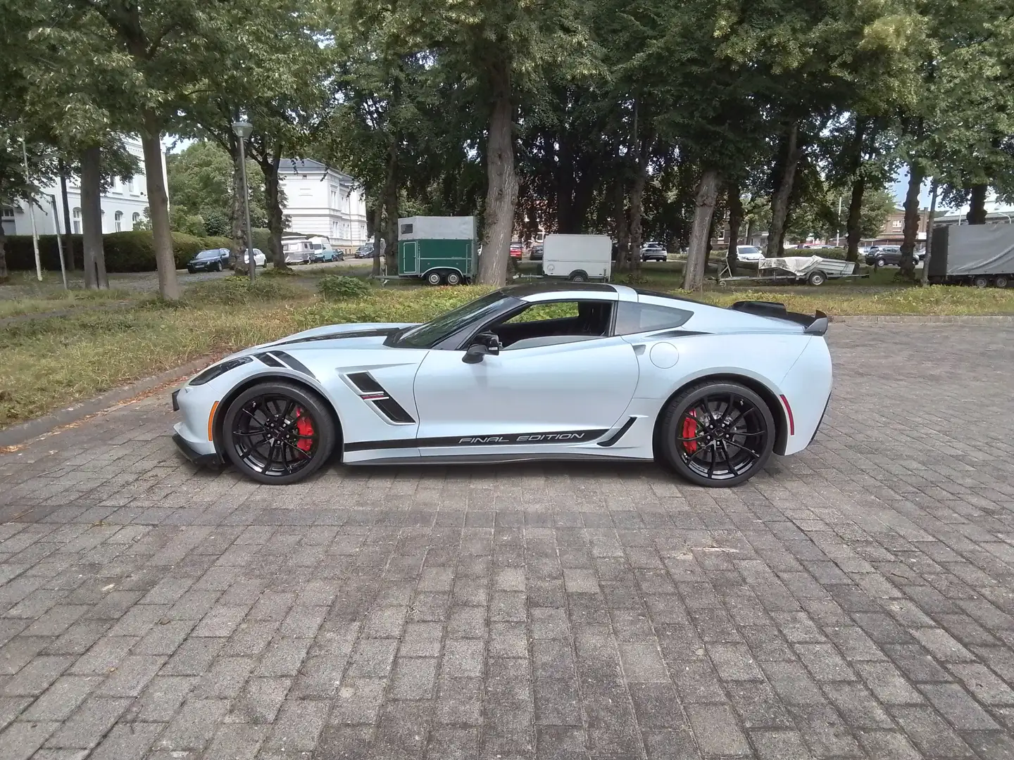Corvette C7 Grand Sport, Final Edition Grau - 2