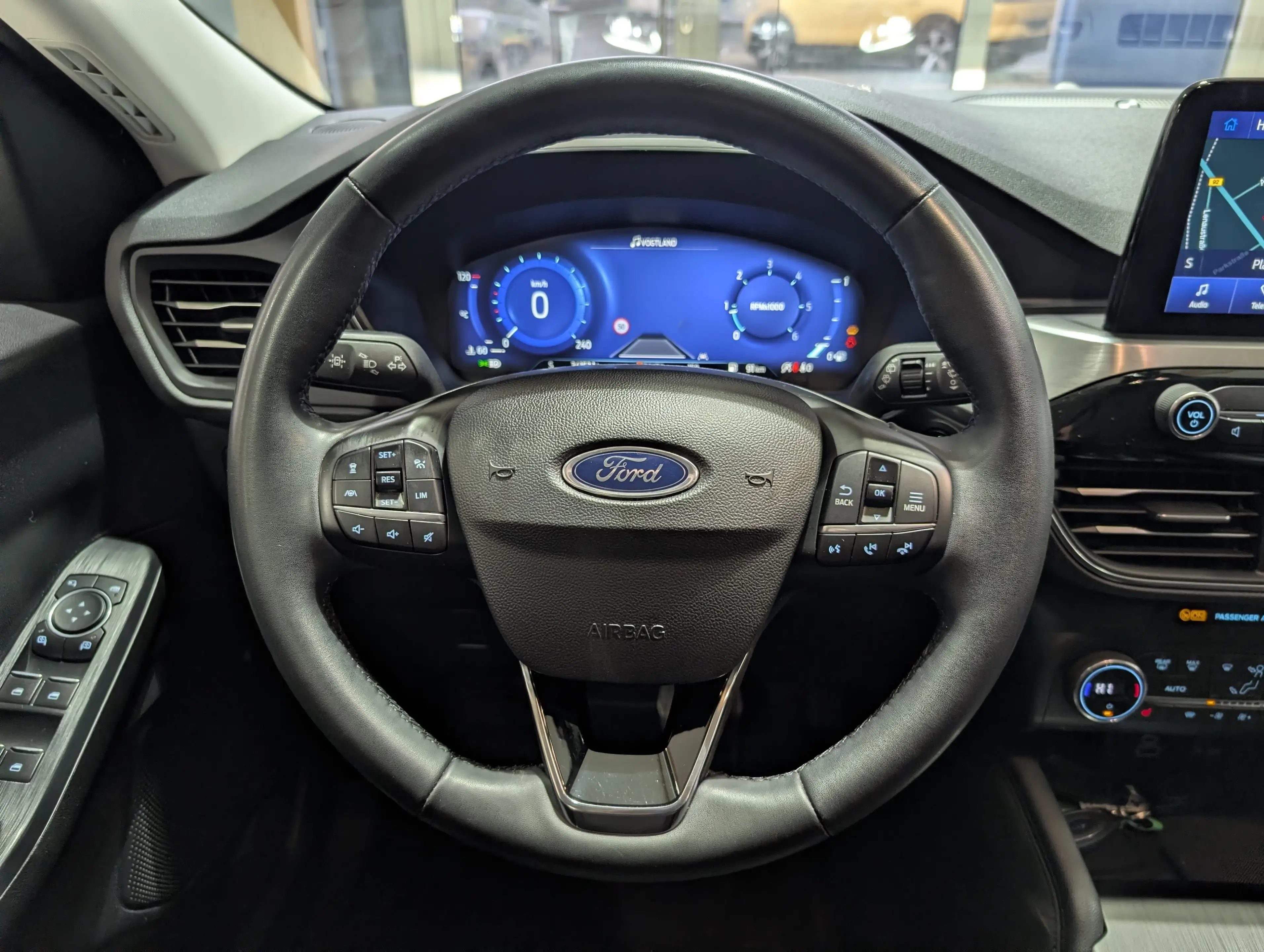 Ford Kuga Titanium X Head-Up / elektr. Heckklappe — photo 14