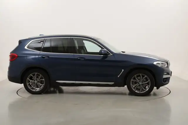 BMW X3 view 7