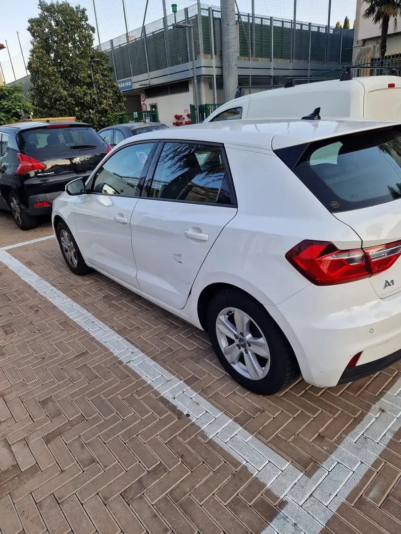 Audi A1 Sportback 1.0 tfsi ultra Admired 95cv - 2
