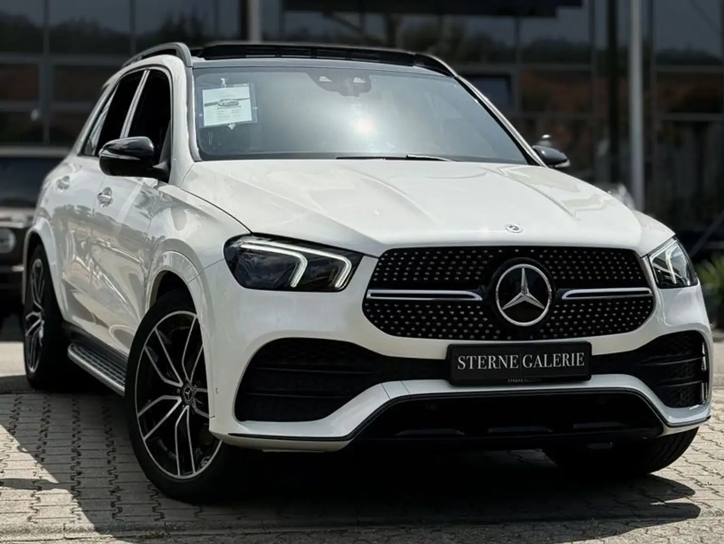 Mercedes-Benz GLE 580 AMG-LINE/4MATIC/360°/AHK/PANO/HEADUP/AIR Wit - 1