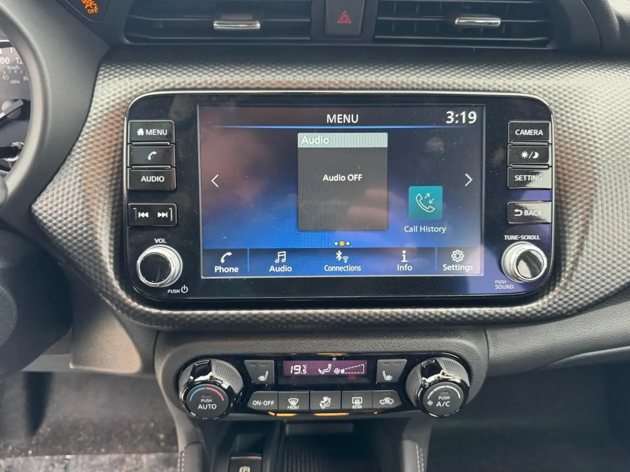 Nissan Kicks fotografie Nissan Kicks