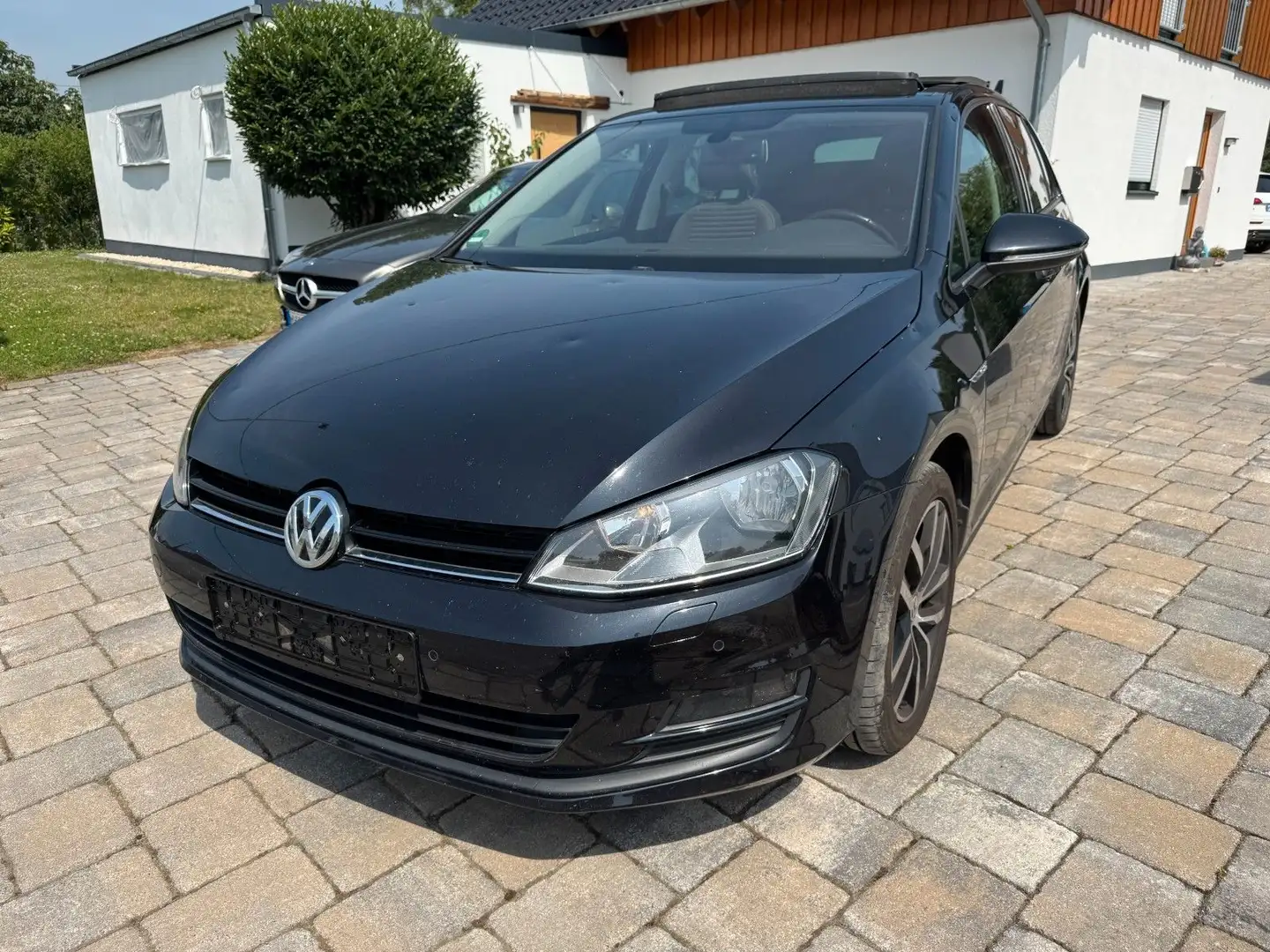 Volkswagen Golf VII 2.0 TDi CUP BMT eGSD Klimaaut SH Nero - 2