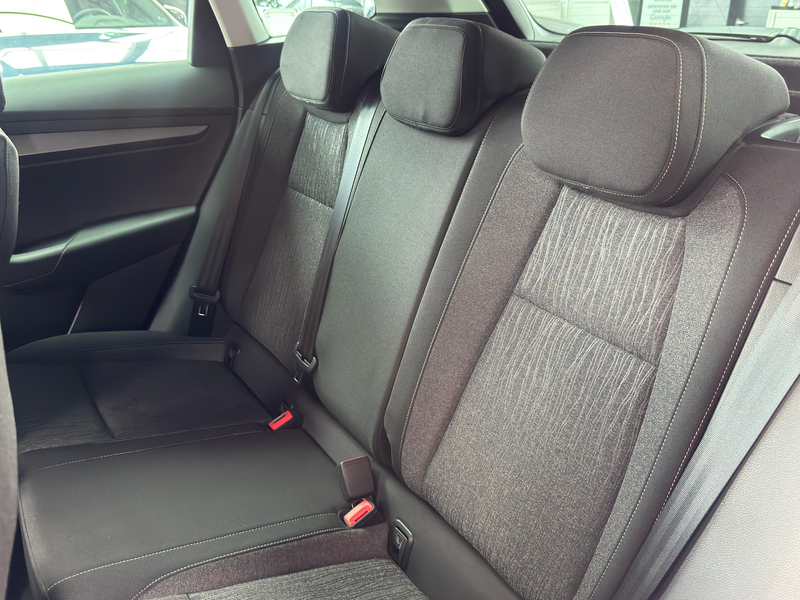 Skoda Karoq Style Memory LED Keyless Rückfahrkamera — photo 10
