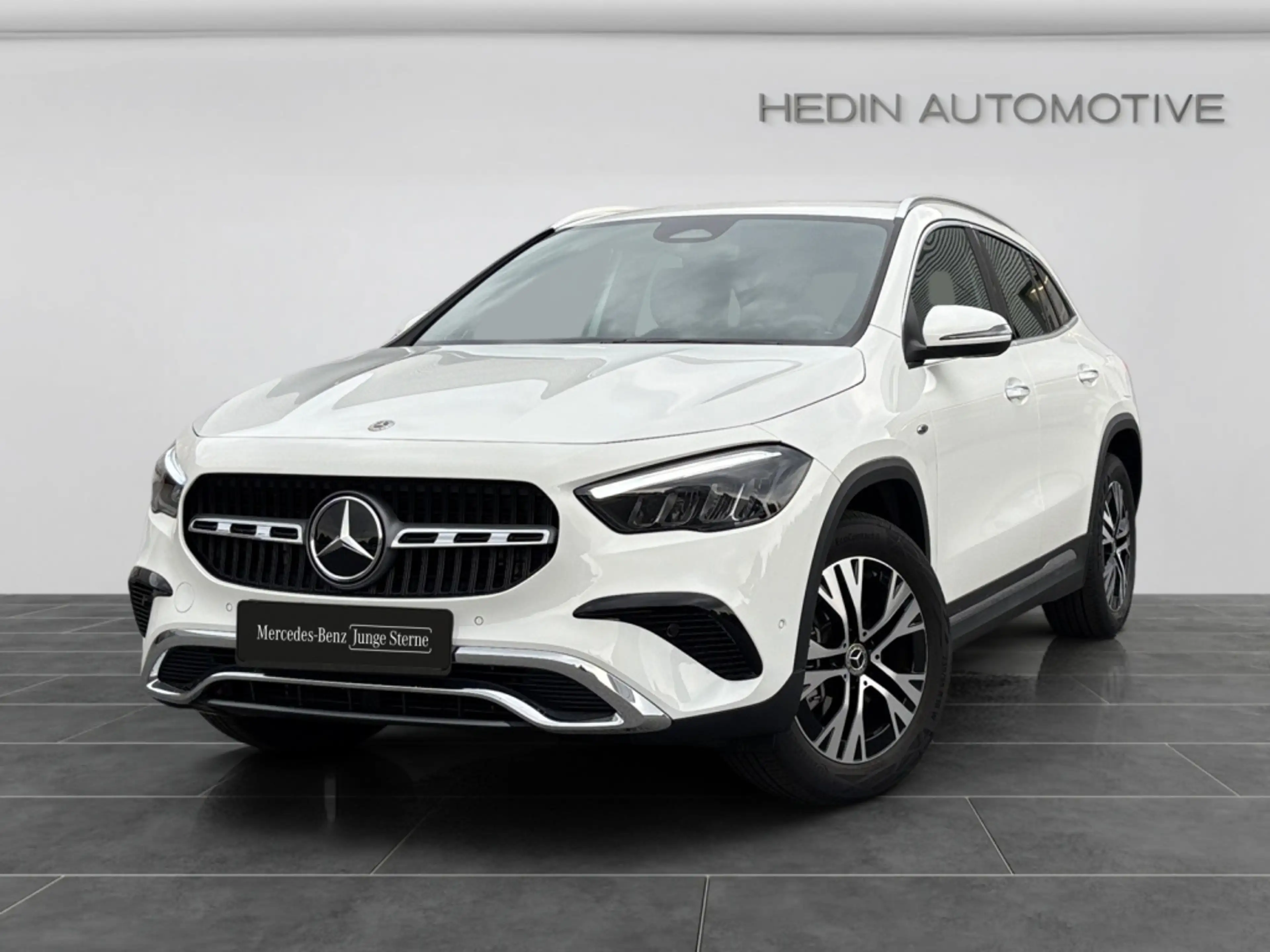Mercedes-Benz GLA 250 e mit EQ Hybrid Technologie PROGRESSIVE — photo 2