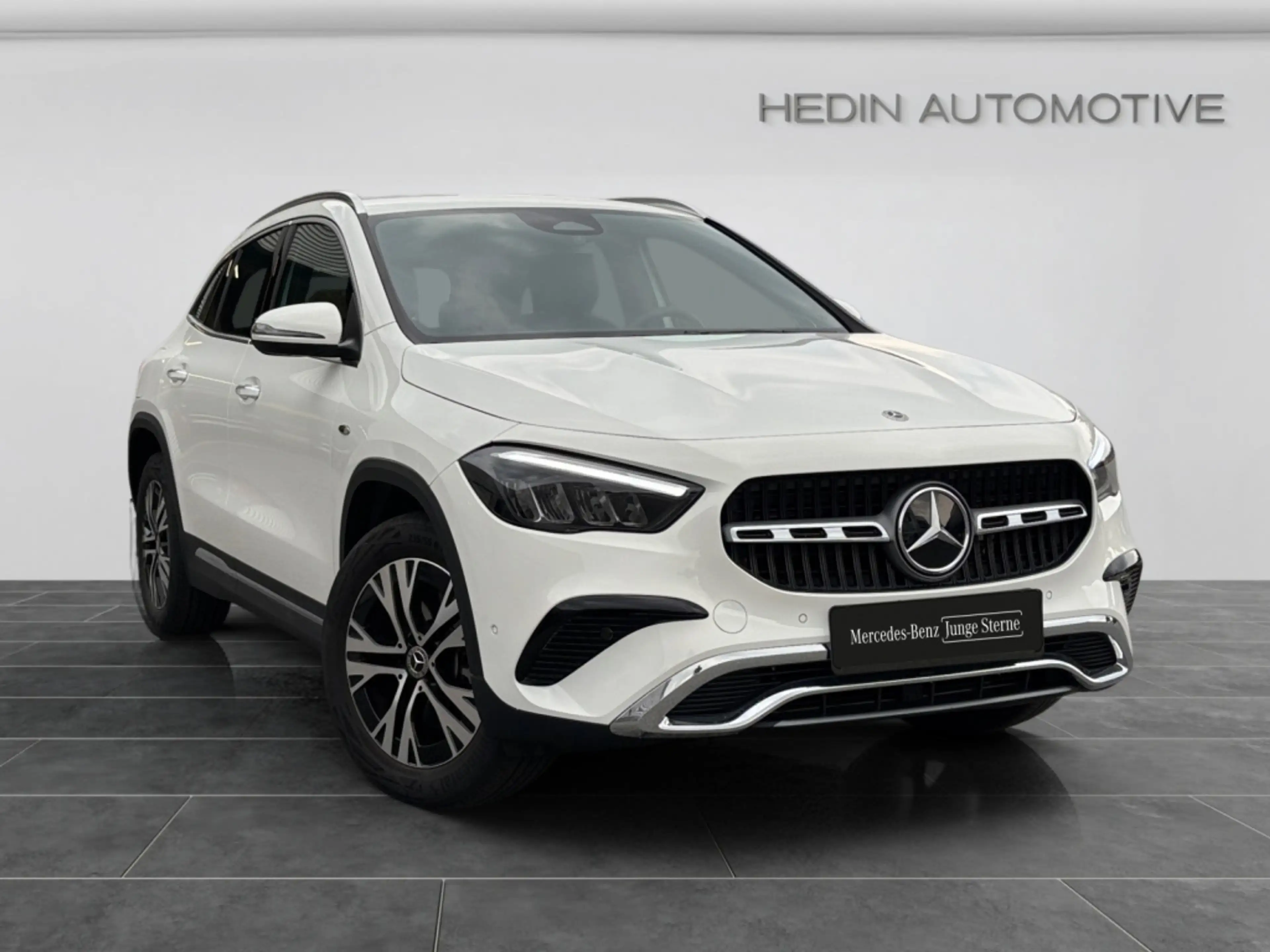 Mercedes-Benz GLA 250 e mit EQ Hybrid Technologie PROGRESSIVE — photo 5