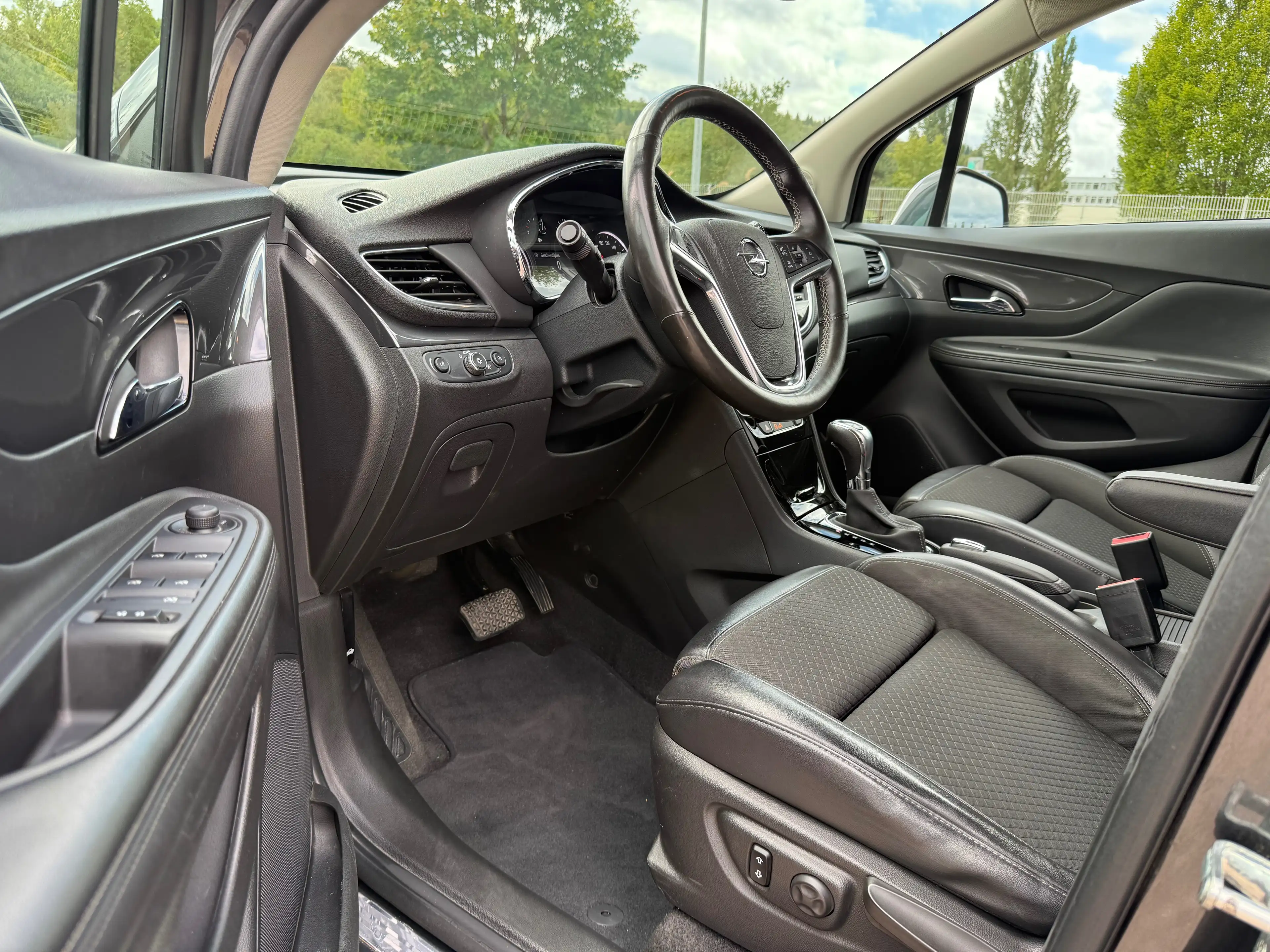 Opel Mokka X Innovation Automatik*NAVI*KAMERA*ALU*AHK*PDC*SHZG* — photo 10