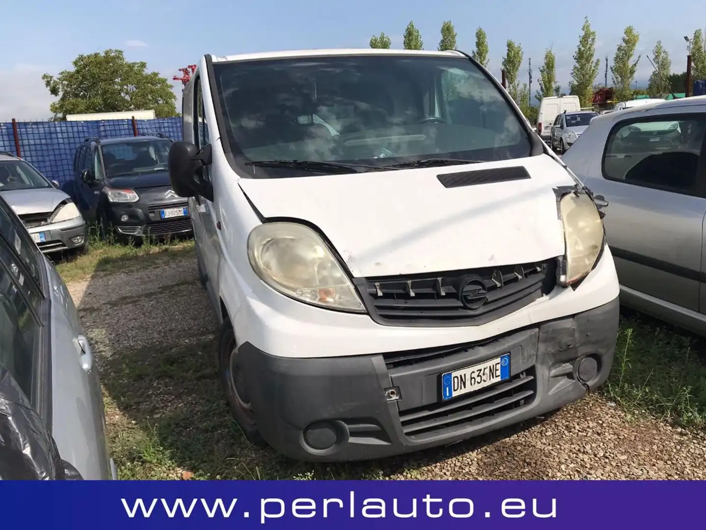 Opel Vivaro 27 2.0 CDTI 120CV PC-TN-DC Furgone Bianco - 2
