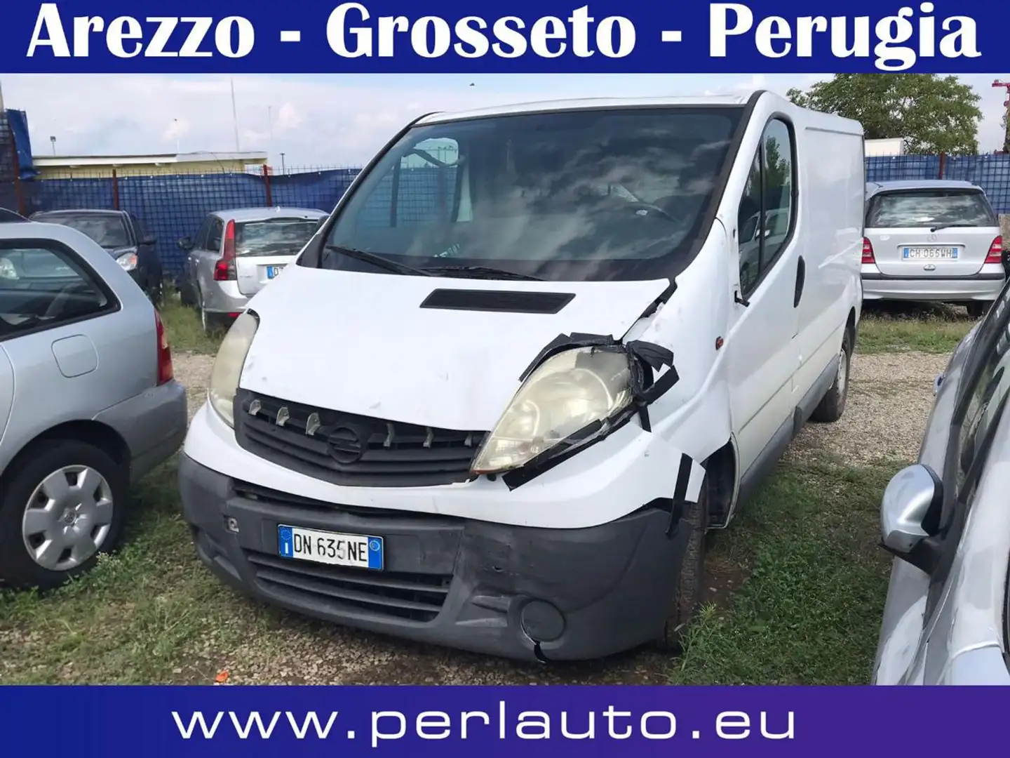 Opel Vivaro 27 2.0 CDTI 120CV PC-TN-DC Furgone Bianco - 1
