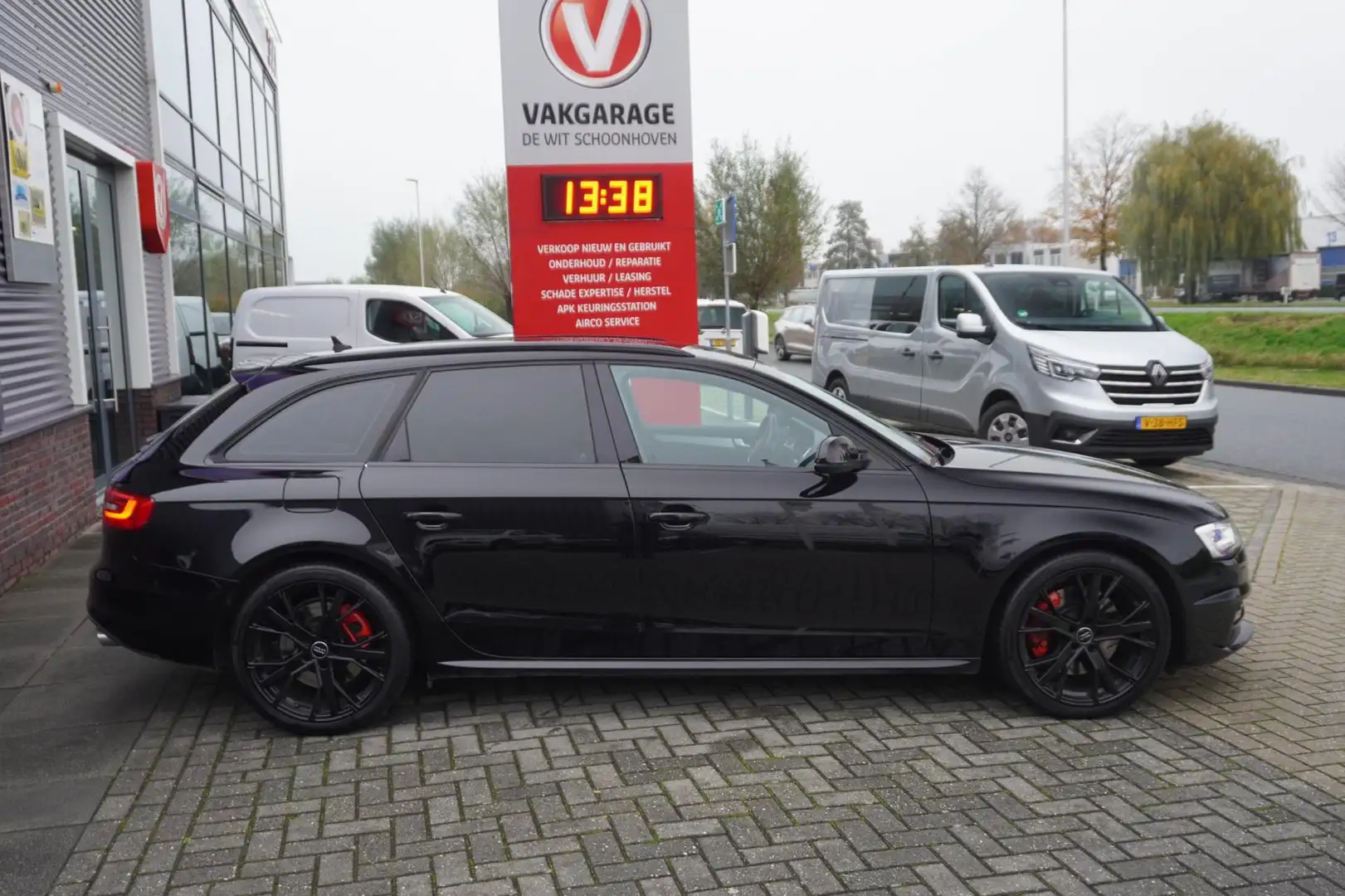 Audi A4 Avant 3.0 TFSI V6 S4 quattro Pro Line / Stoelverwa Bleu - 2