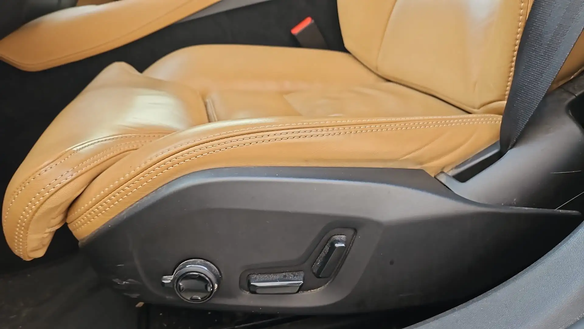 Volvo S90 2.0 d5 Inscription awd geartronic Schwarz - 2