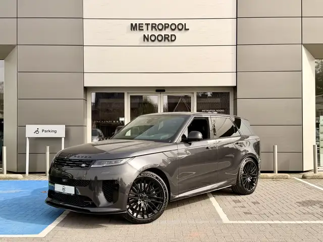 Land Rover Range Rover Sport // P635 SV
