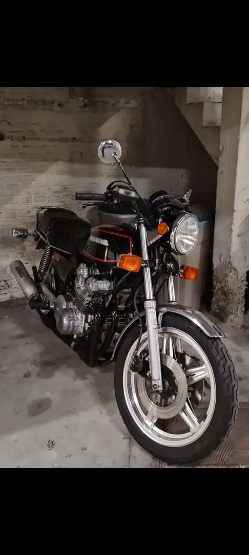 Honda CB 750 KZ - 1