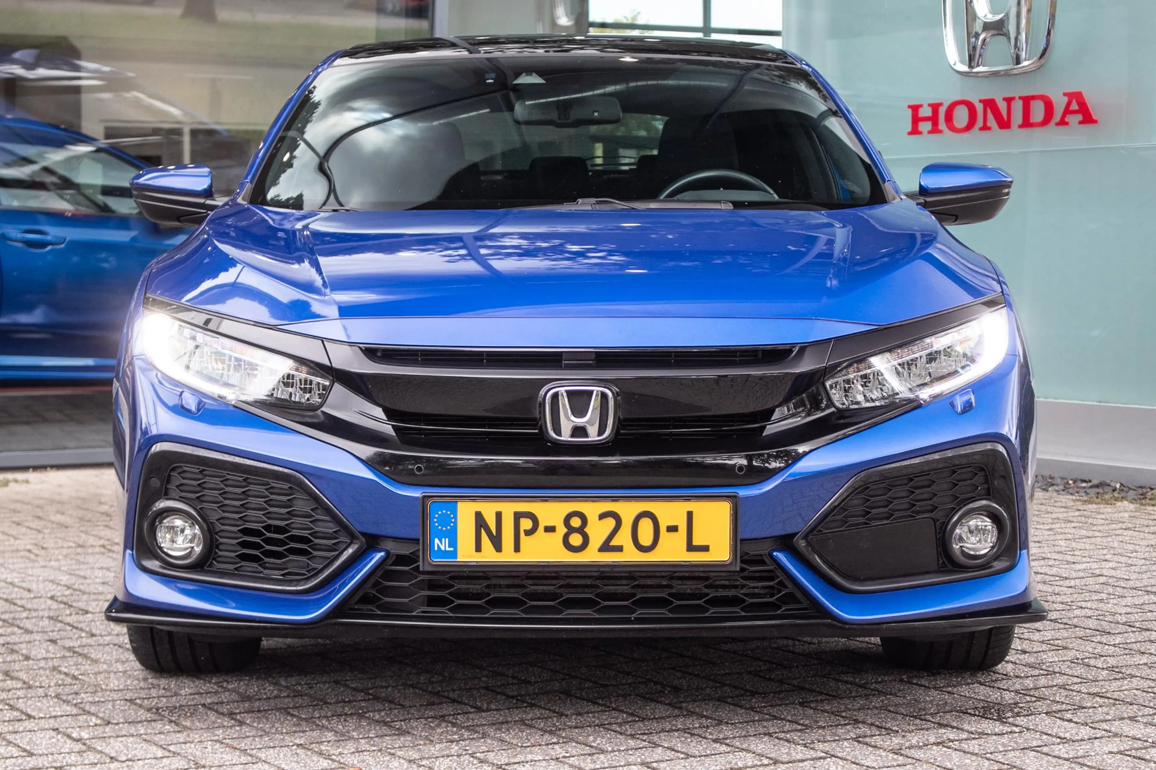 Honda Civic 1.5 i-VTEC Sport Plus — photo 10