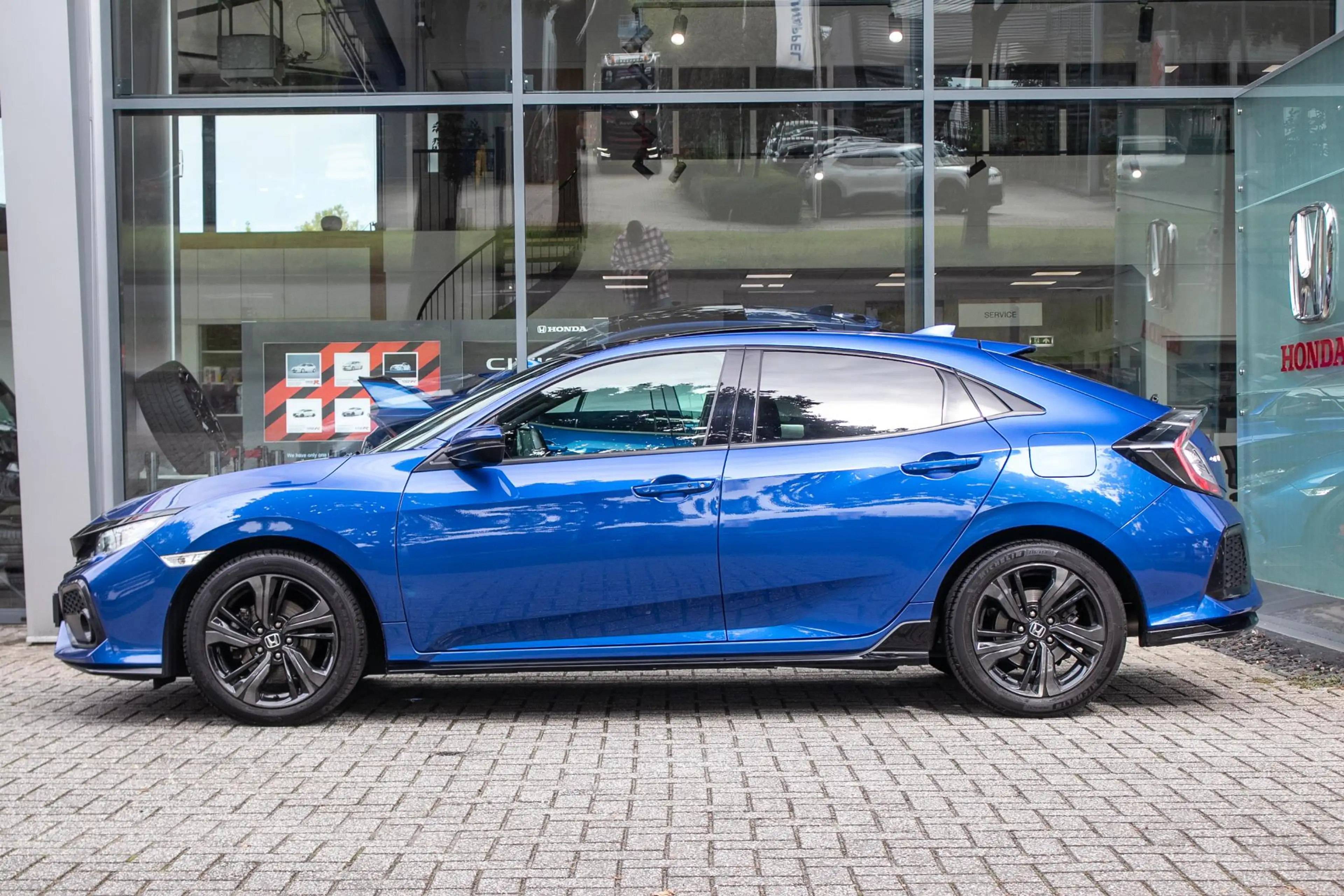 Honda Civic 1.5 i-VTEC Sport Plus — photo 2