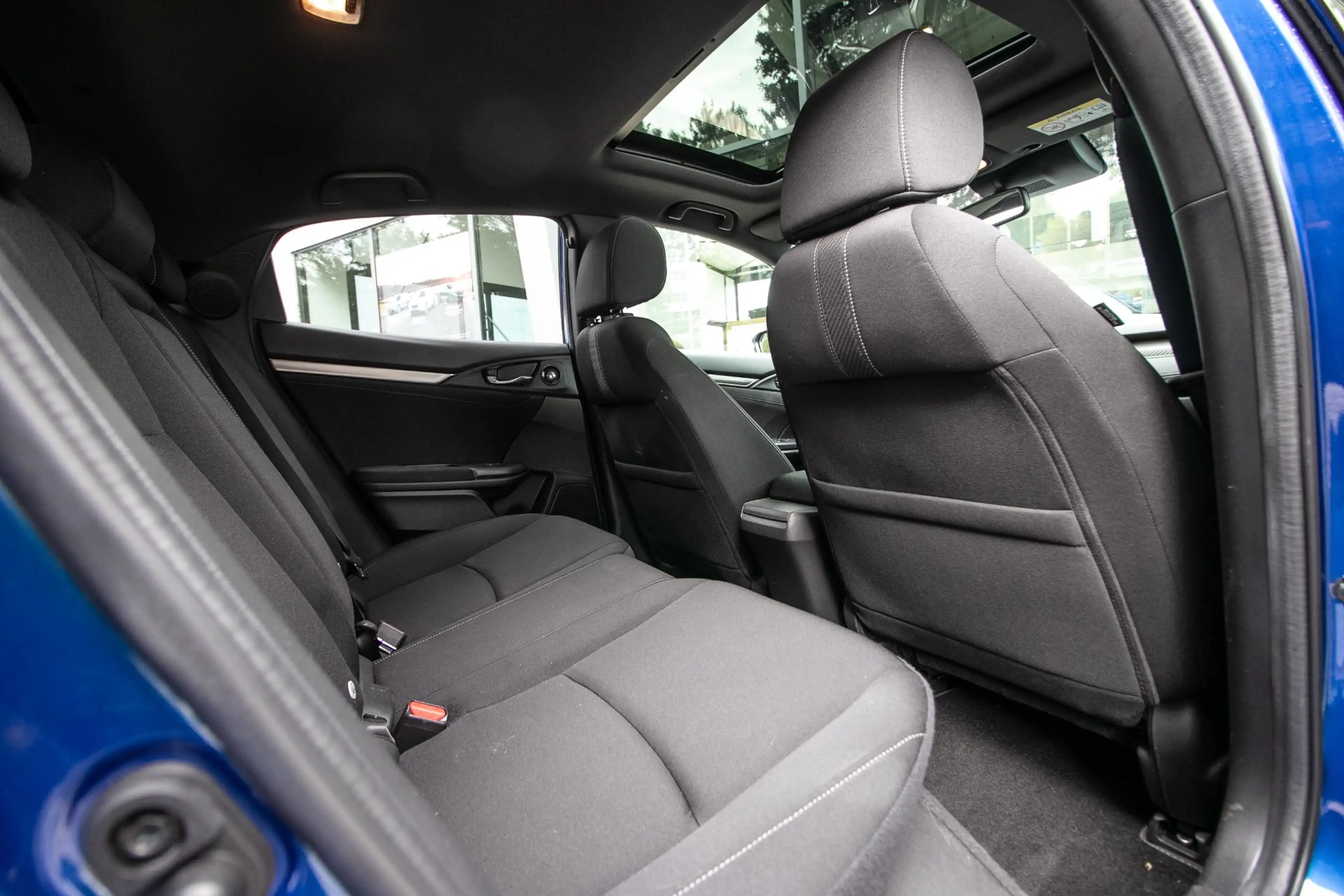 Honda Civic 1.5 i-VTEC Sport Plus — photo 7