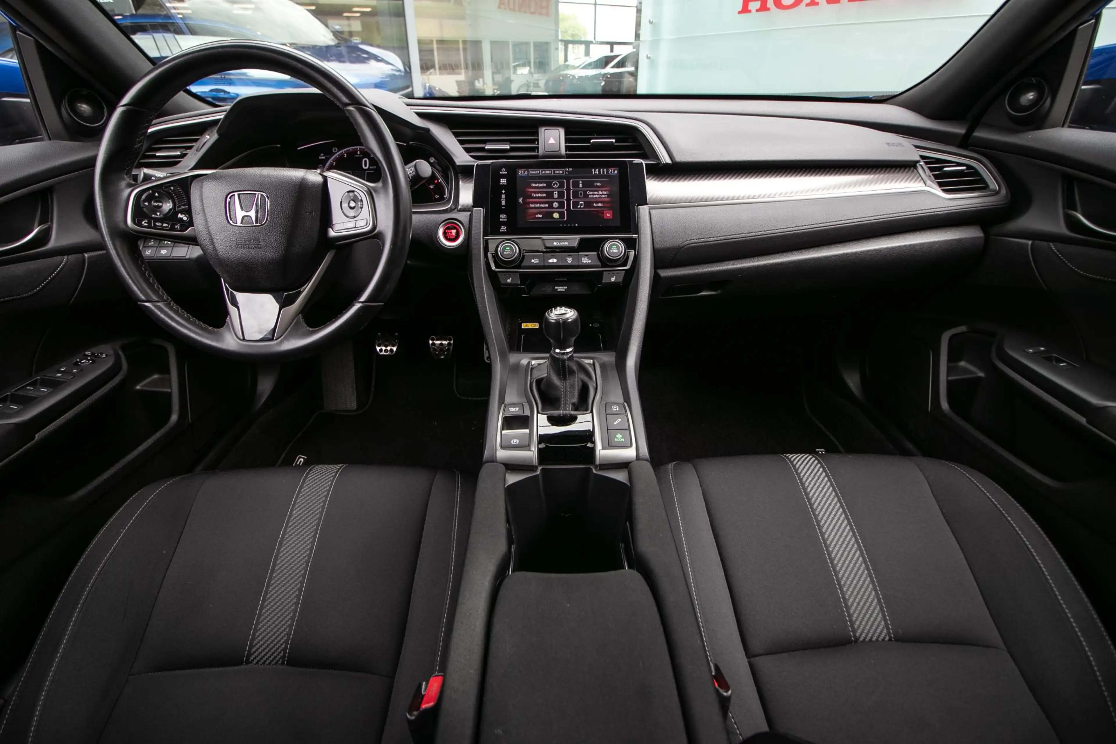 Honda Civic 1.5 i-VTEC Sport Plus — photo 14