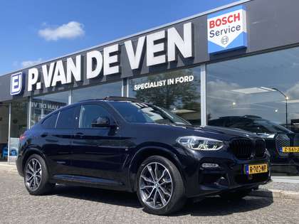 BMW X4 M40i High Executive 354pk/260kW Automaat 8-traps |