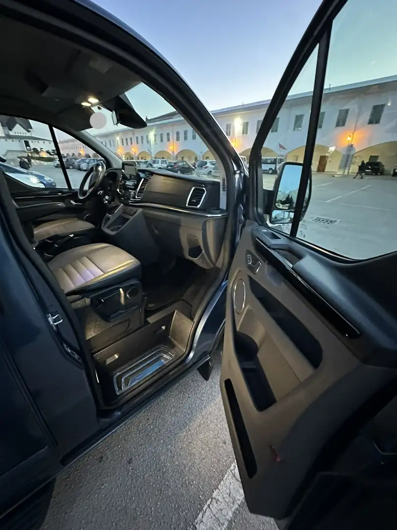 Ford Tourneo Custom Ford Tourneo Custom MCA Tour titaniun MHEV 320 L2 Blu/Azzurro - 1