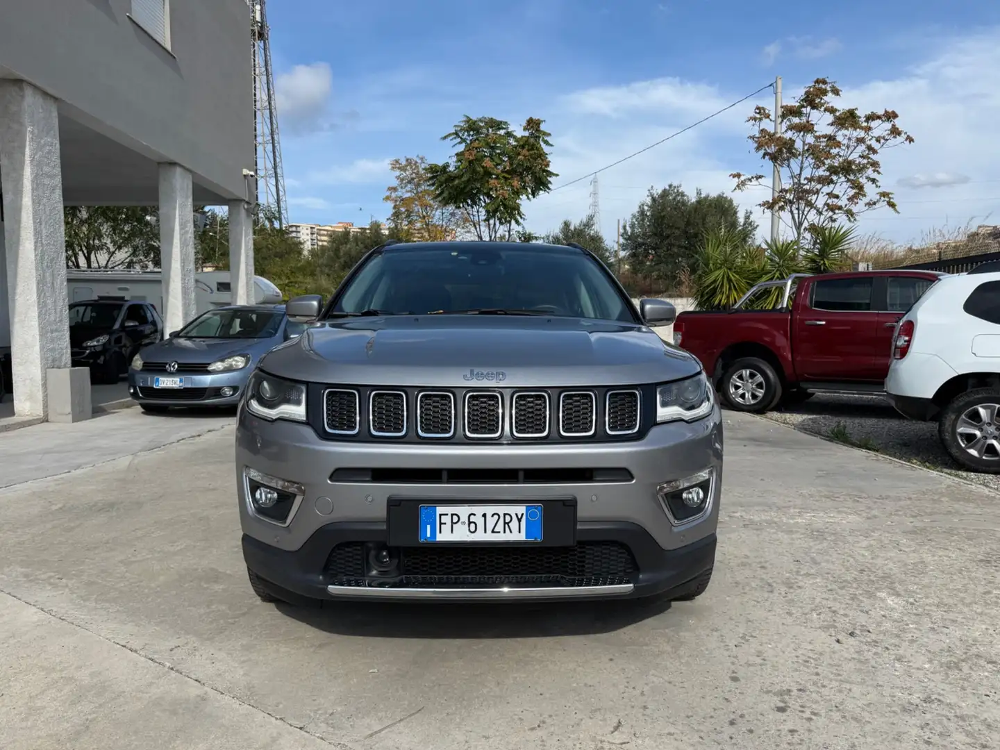 Jeep Compass Compass 2.0 Multijet II aut. 4WD Limited Grigio - 2