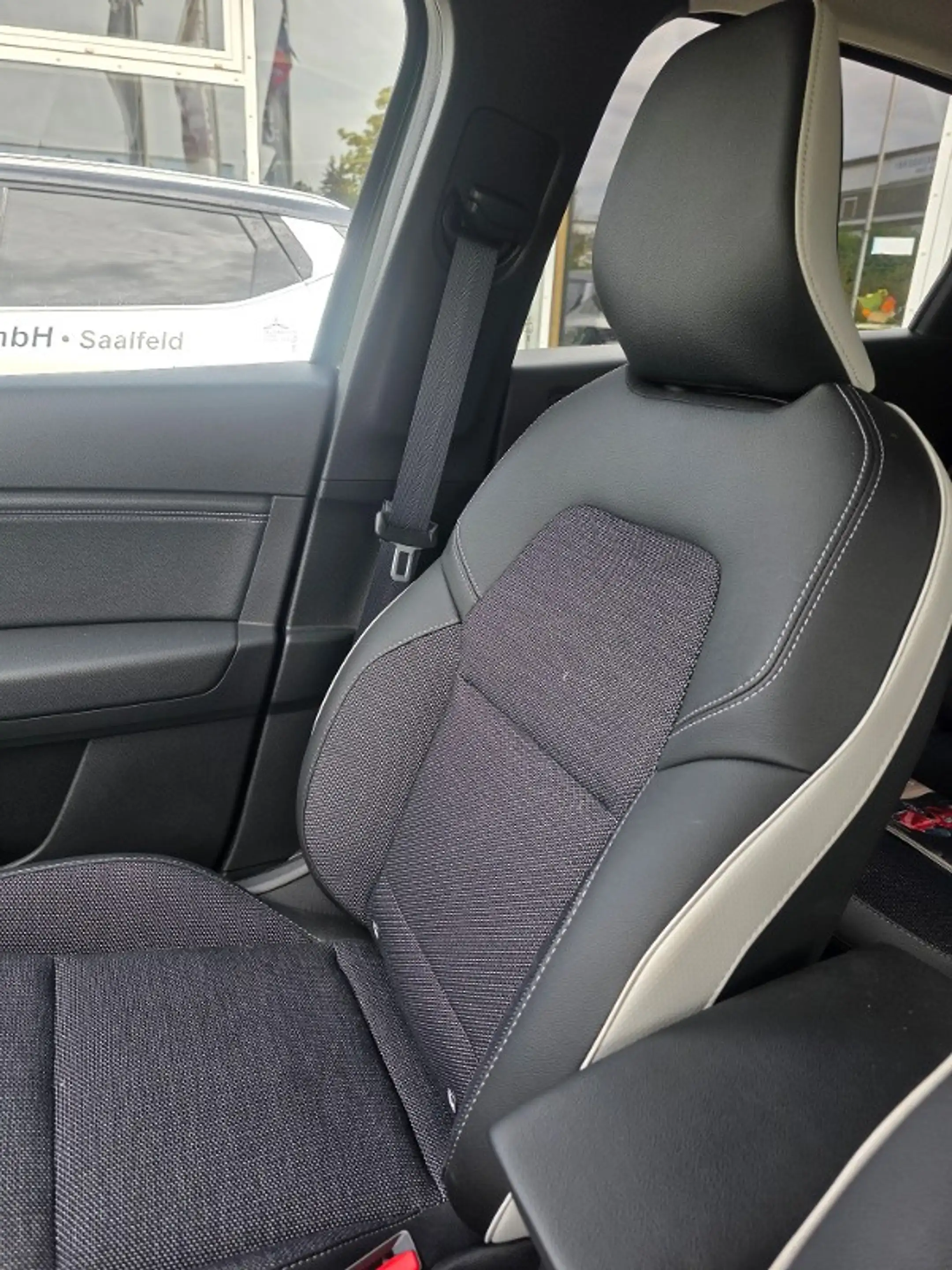 Mitsubishi ASX Select 1.6 Plug-in Hybrid Automatik — photo 7