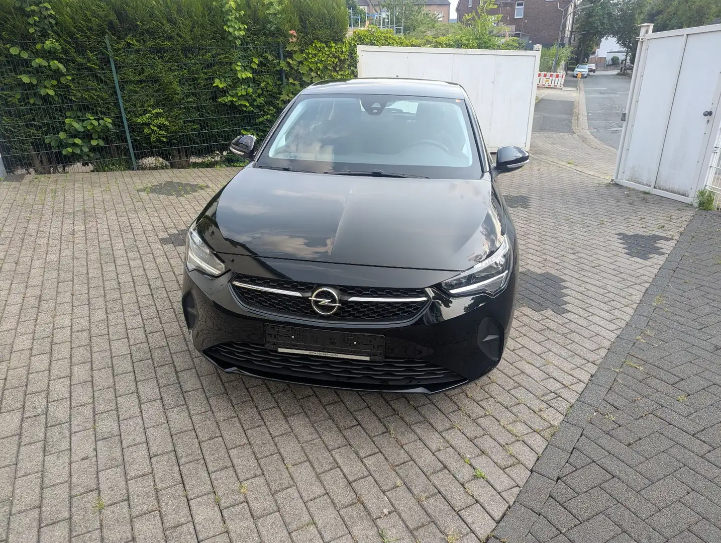 Opel Corsa F Edition Schwarz - 1