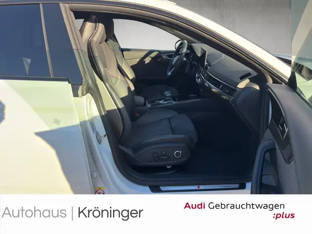 Audi S5 view 9