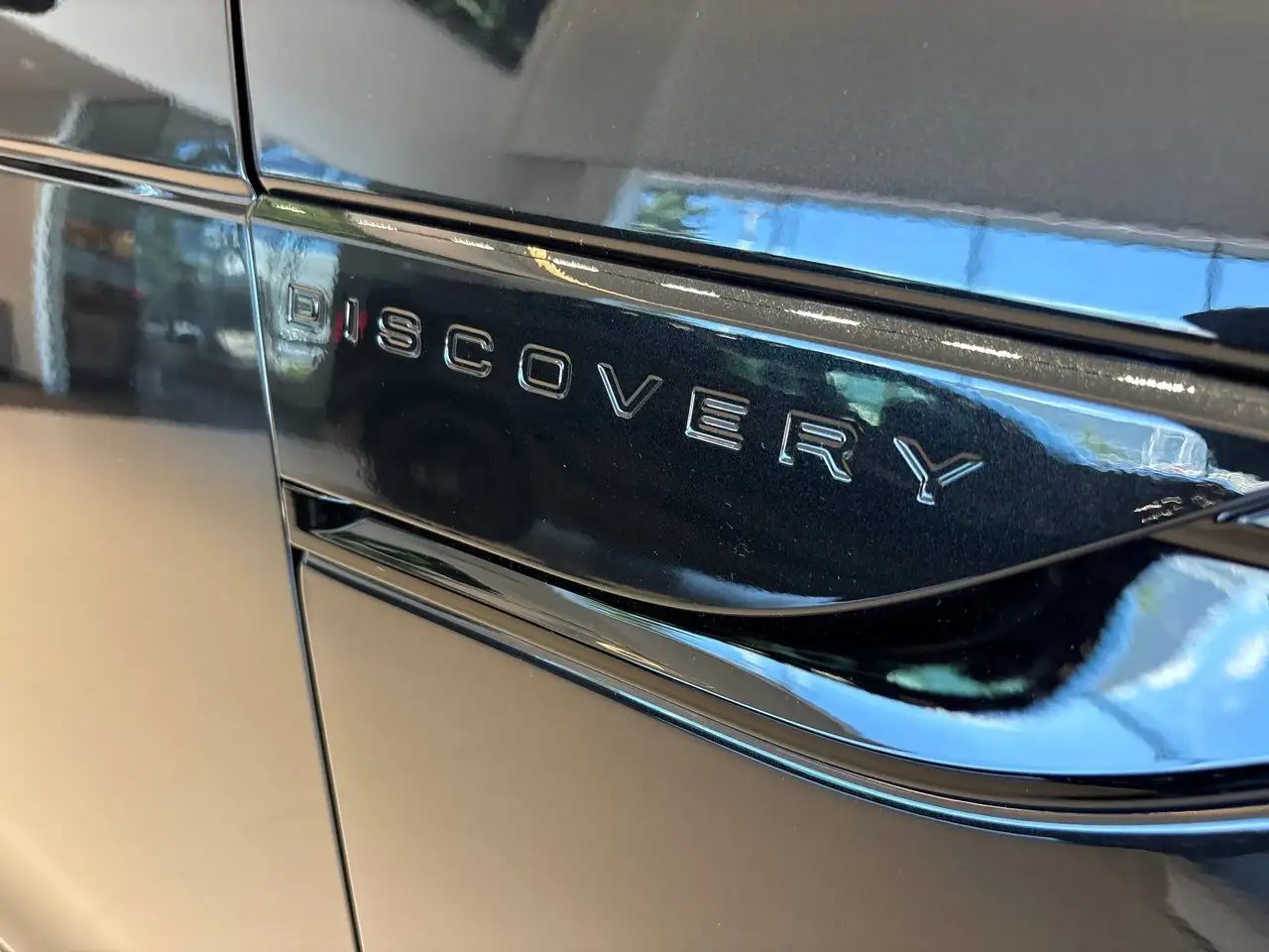 Land Rover Discovery снимка Land Rover Discovery