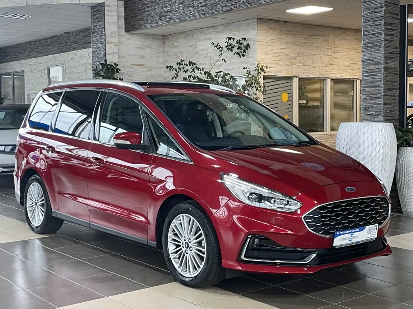 Ford Galaxy Titanium Pano 7-Sitzer Leder LED Navi ACC Červená - 1