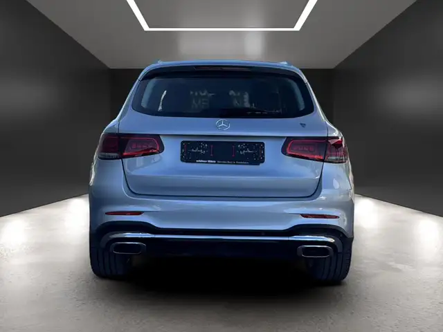Mercedes-Benz GLC view 10