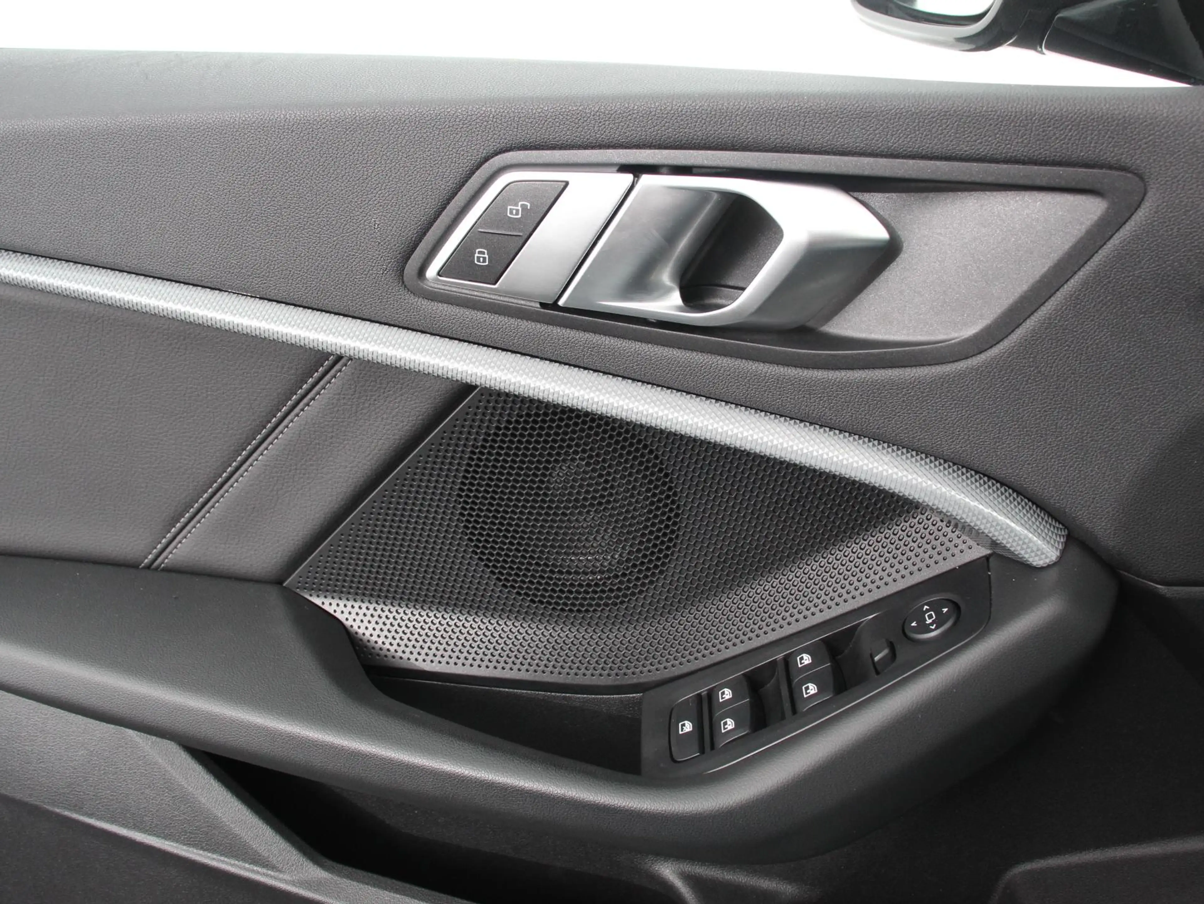 BMW 118 1-serie 118i Automaat Sportline Business Edition N — photo 10