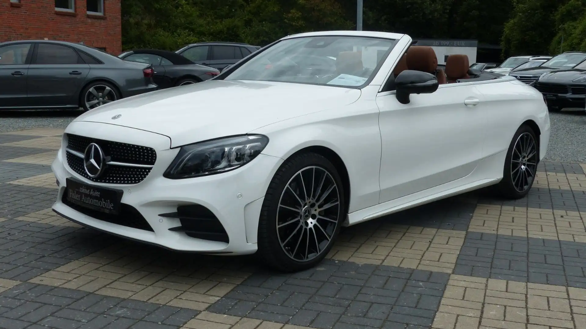 Mercedes-Benz C 400 4Matic AMG Distronic Sitzklima 19 Zoll Nig Blanc - 1
