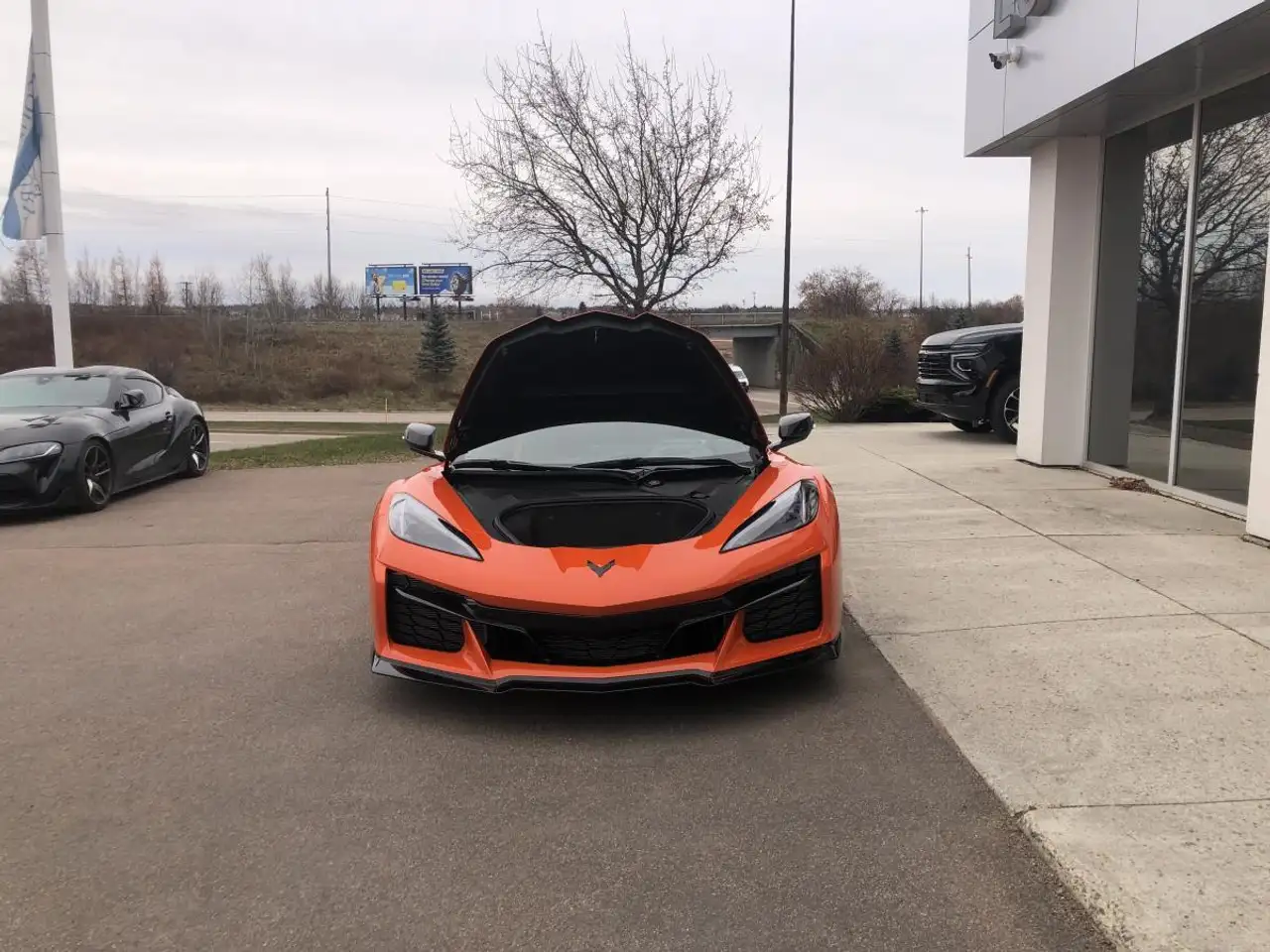 Chevrolet Corvette снимка Chevrolet Corvette