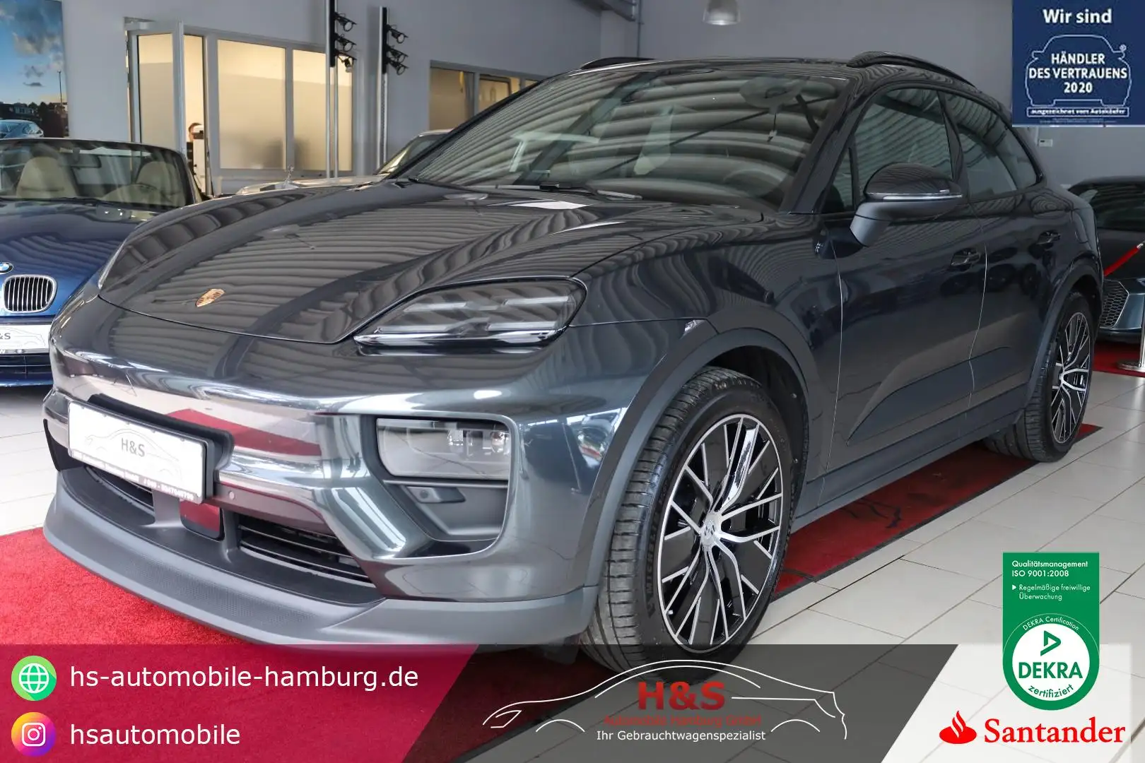 PORSCHE Macan