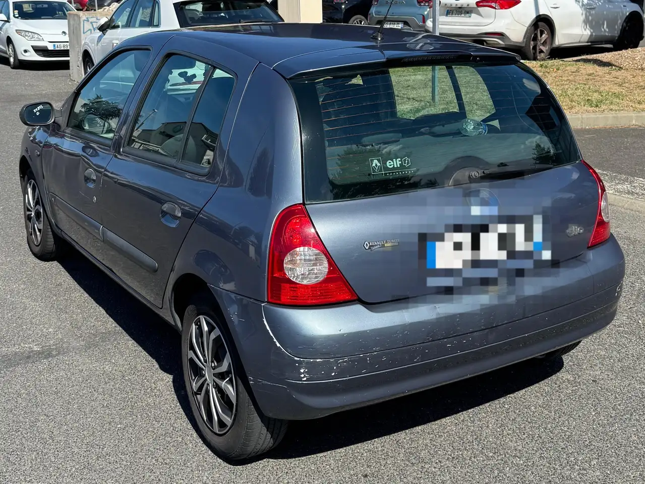 Renault Clio Citadine 5 portes — photo 2