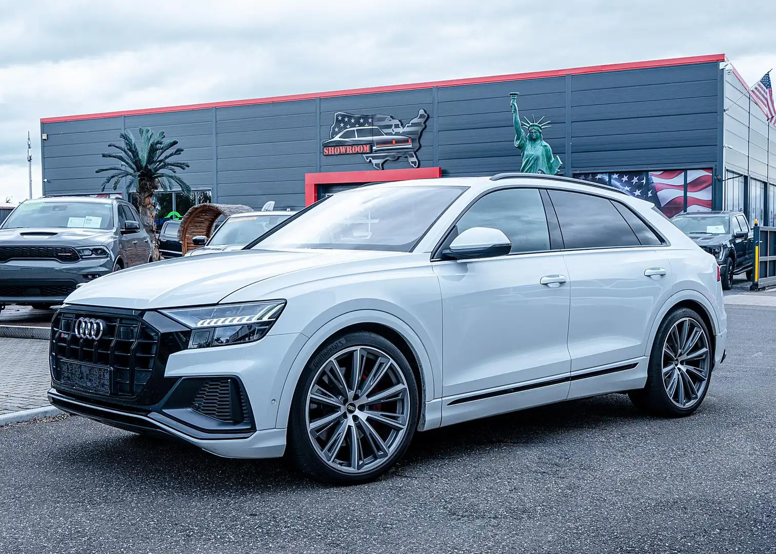 Audi SQ8 4.0 V8 Quattro Carbon, Pano, ACC Білий - 1
